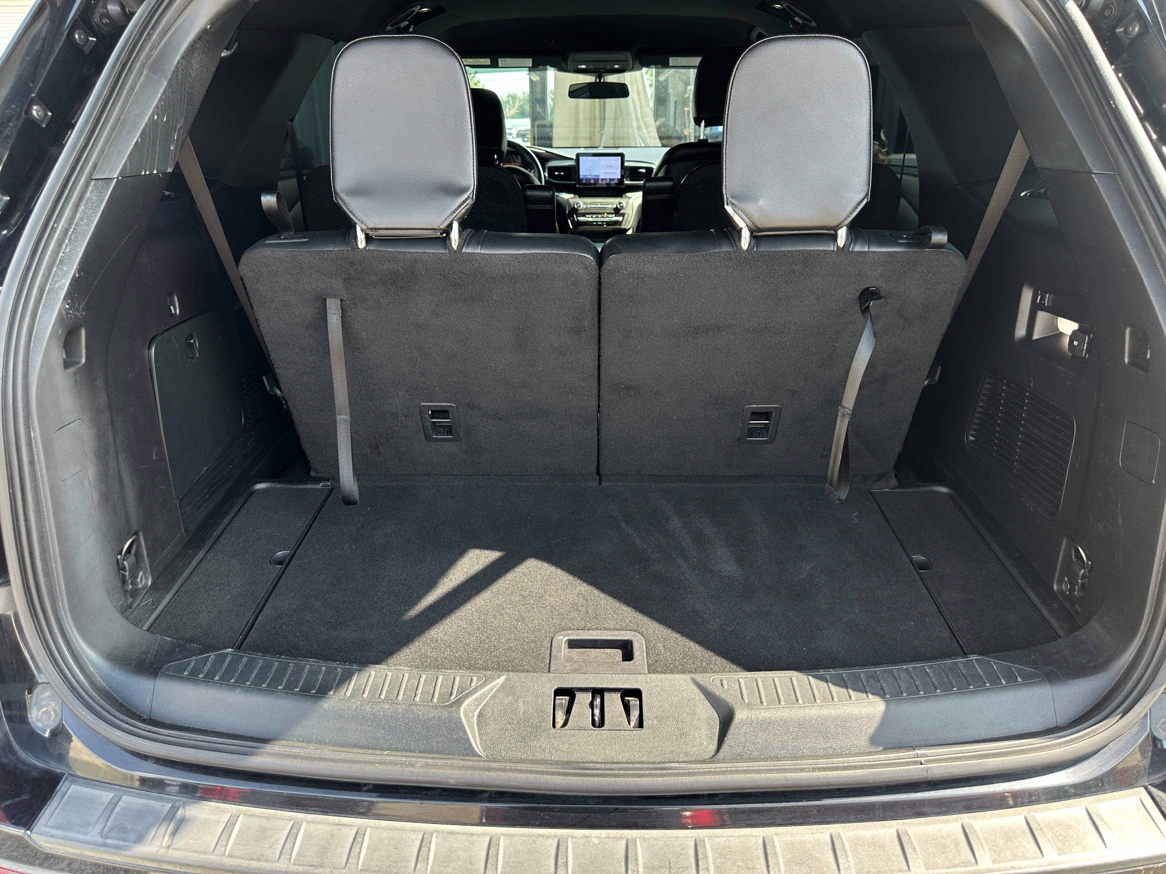 2020 Ford Explorer XLT 7