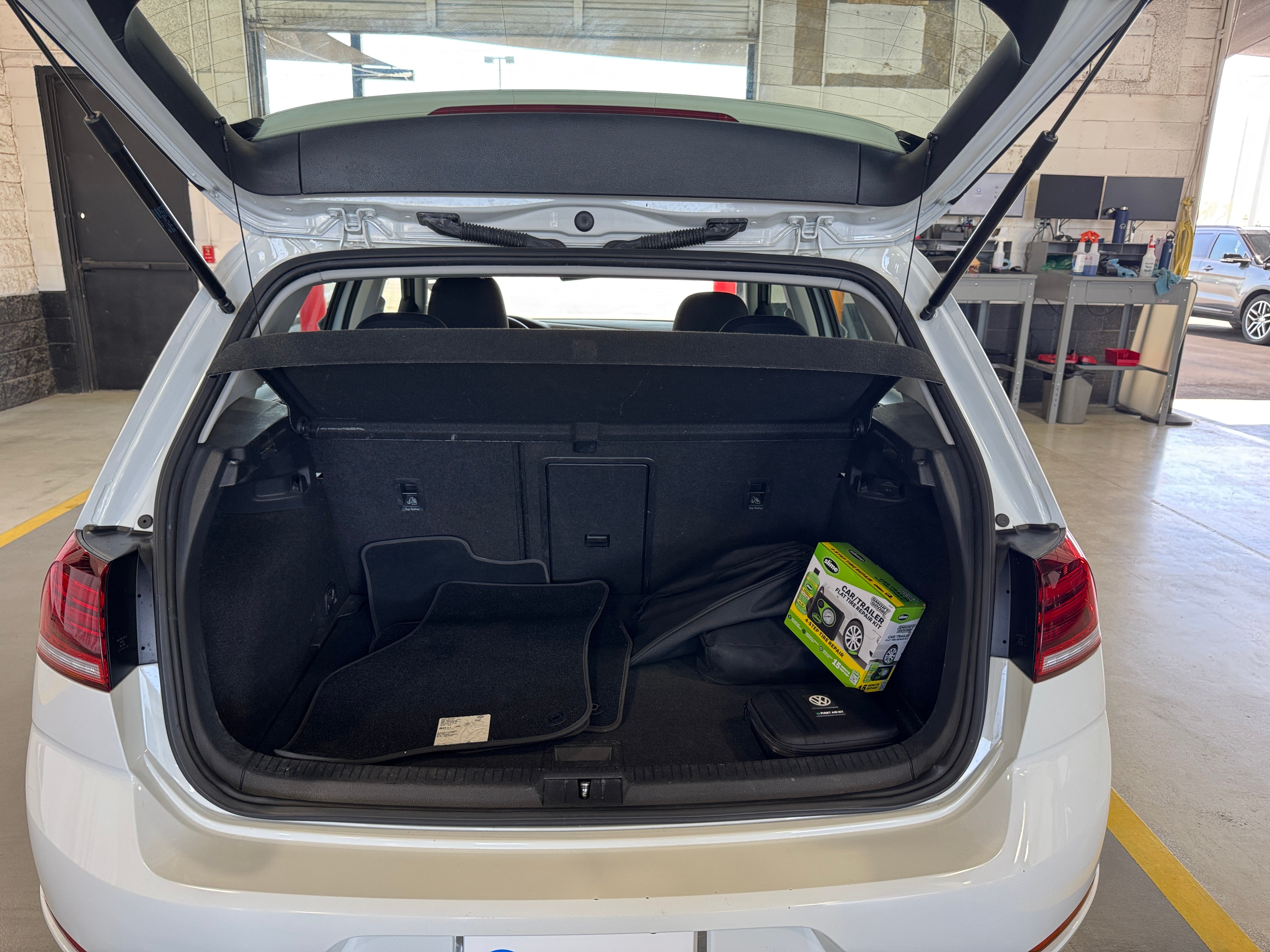 2019 Volkswagen e-Golf SE 7