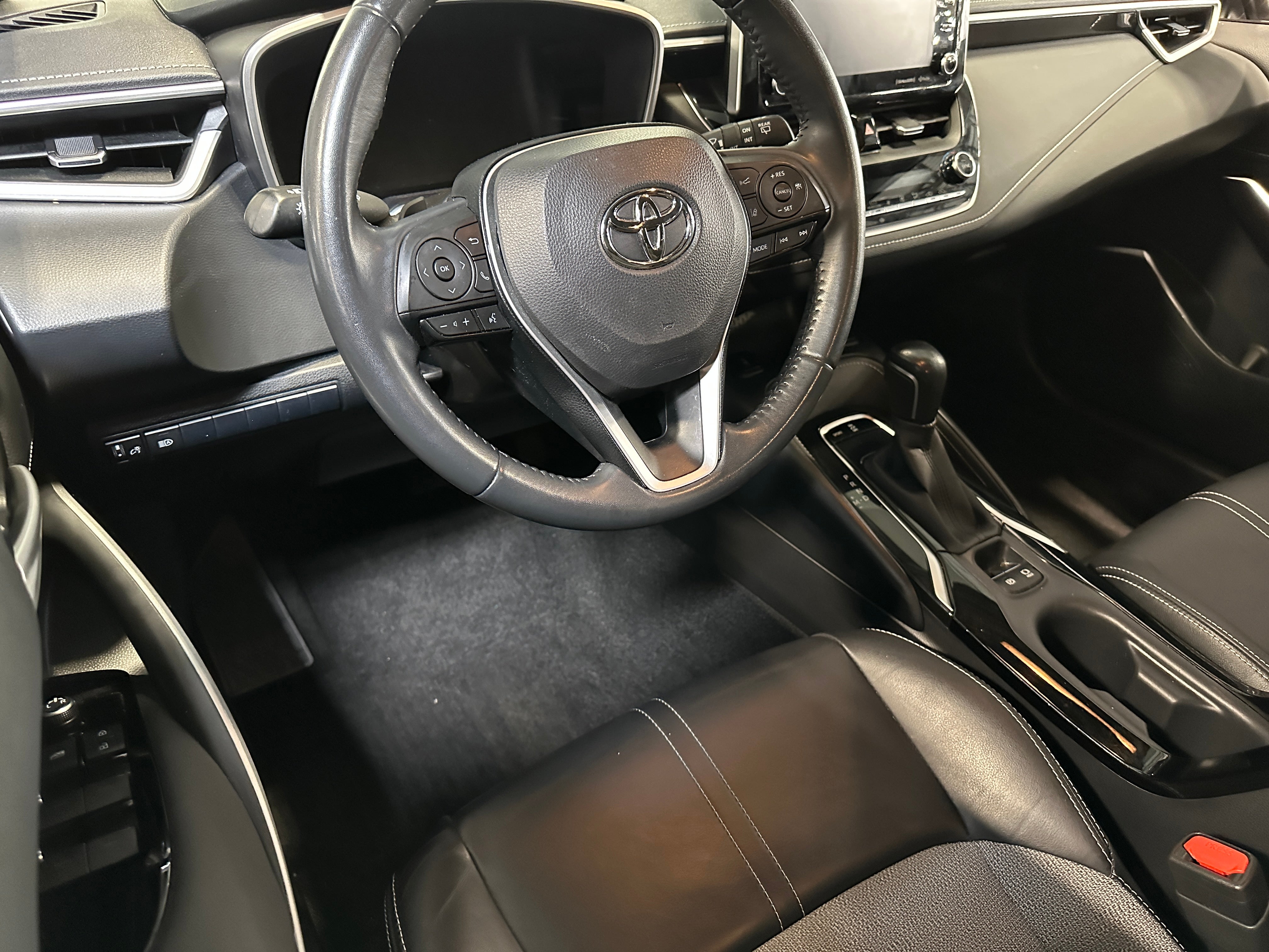 2021 Toyota Corolla XSE 3