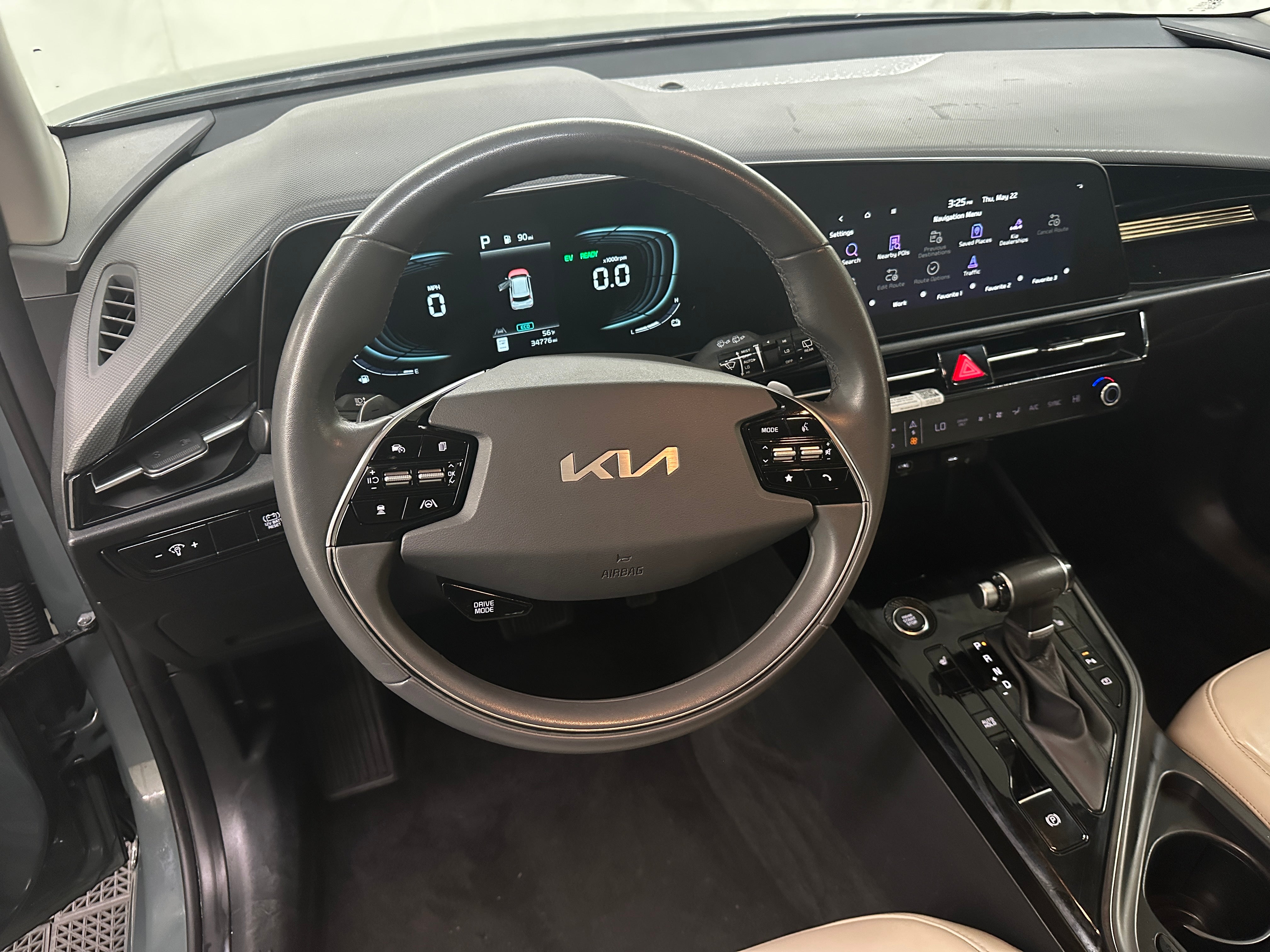 2023 Kia Niro EX 4