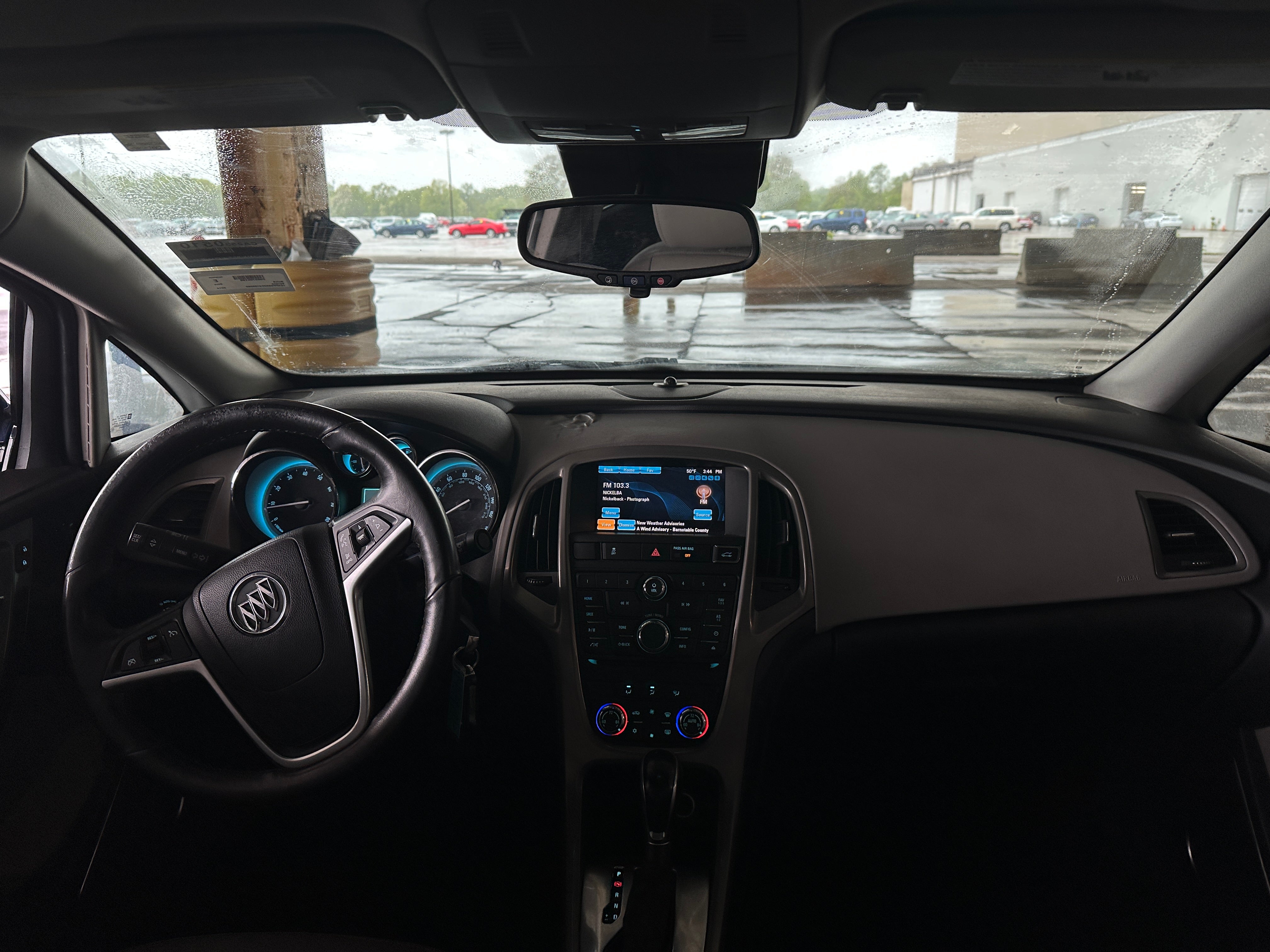 2014 Buick Verano Base 3