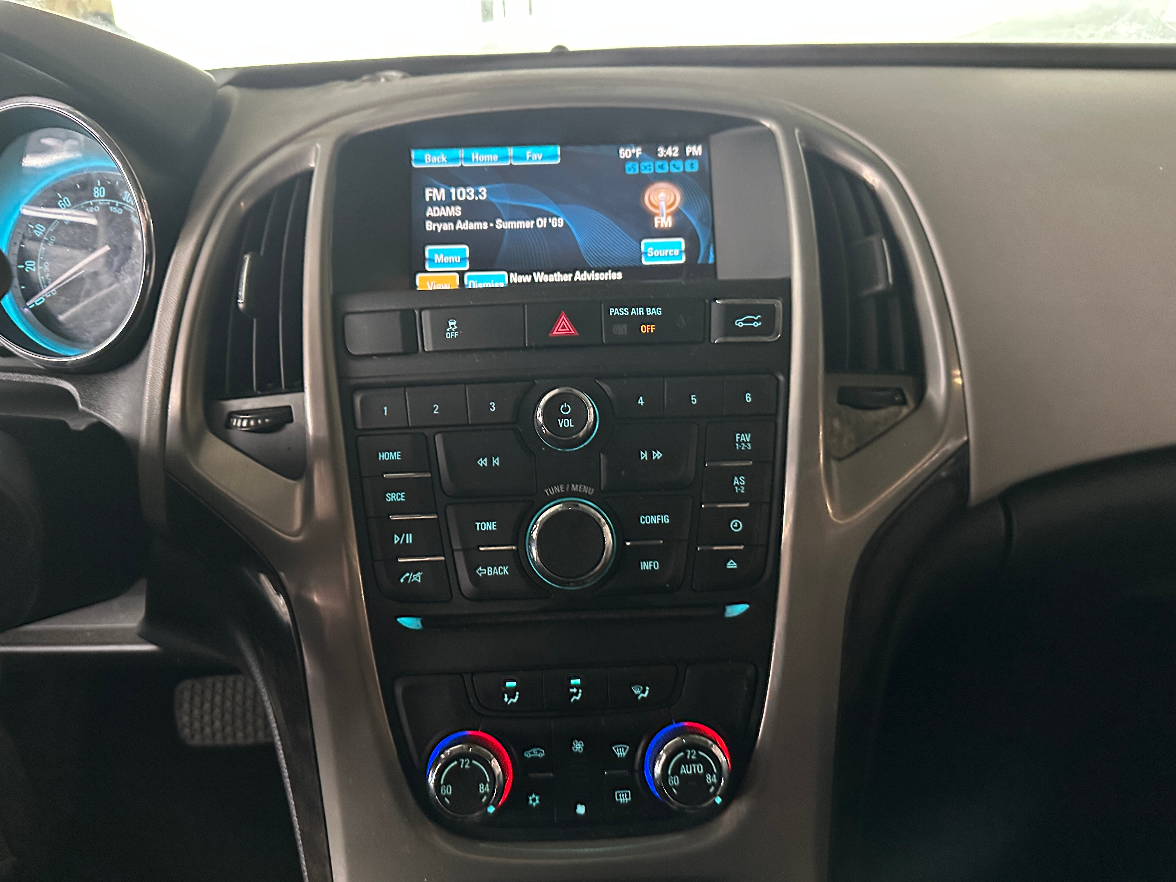 2014 Buick Verano Base 4