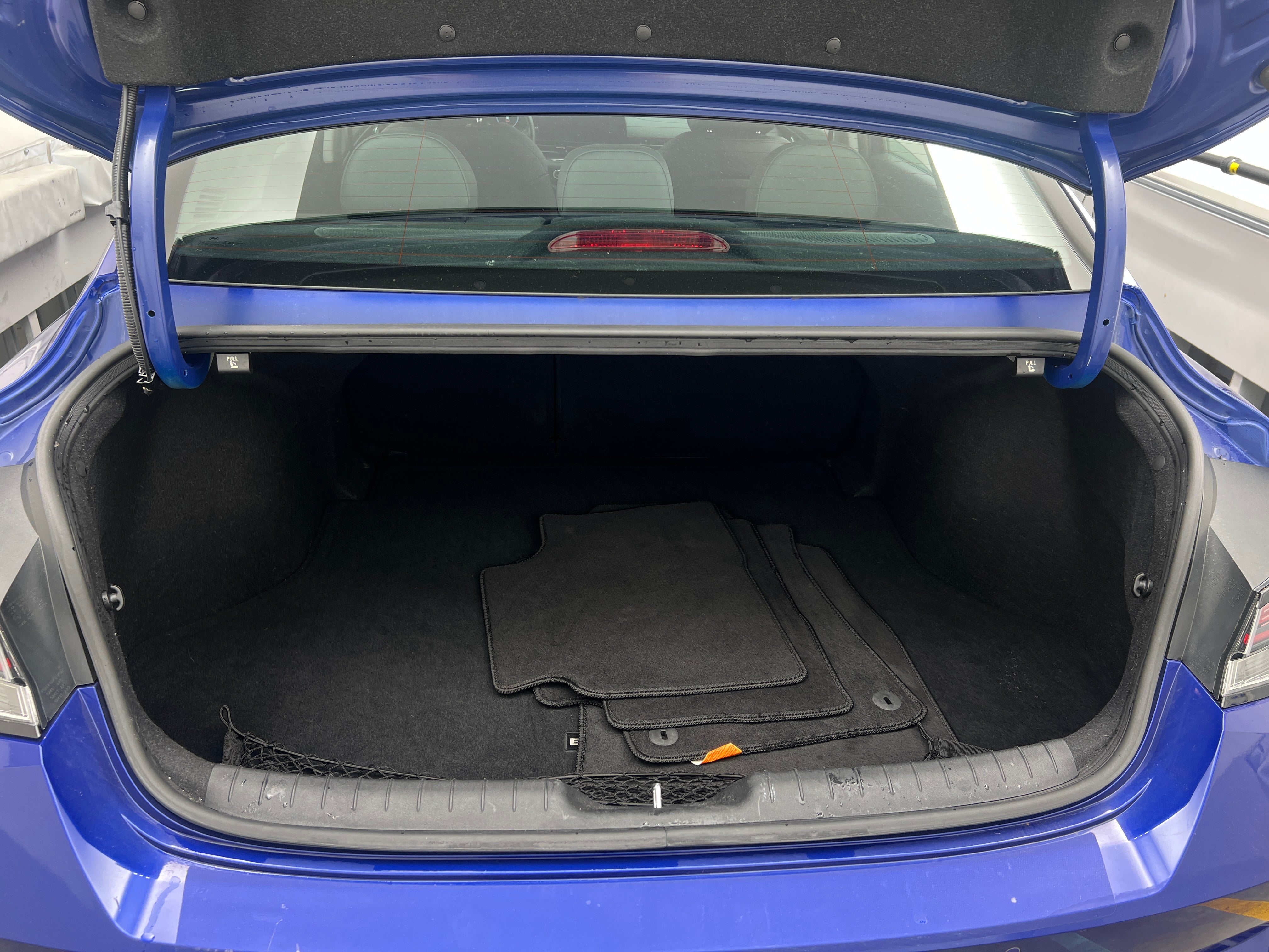 2022 Hyundai Elantra Limited Edition 6