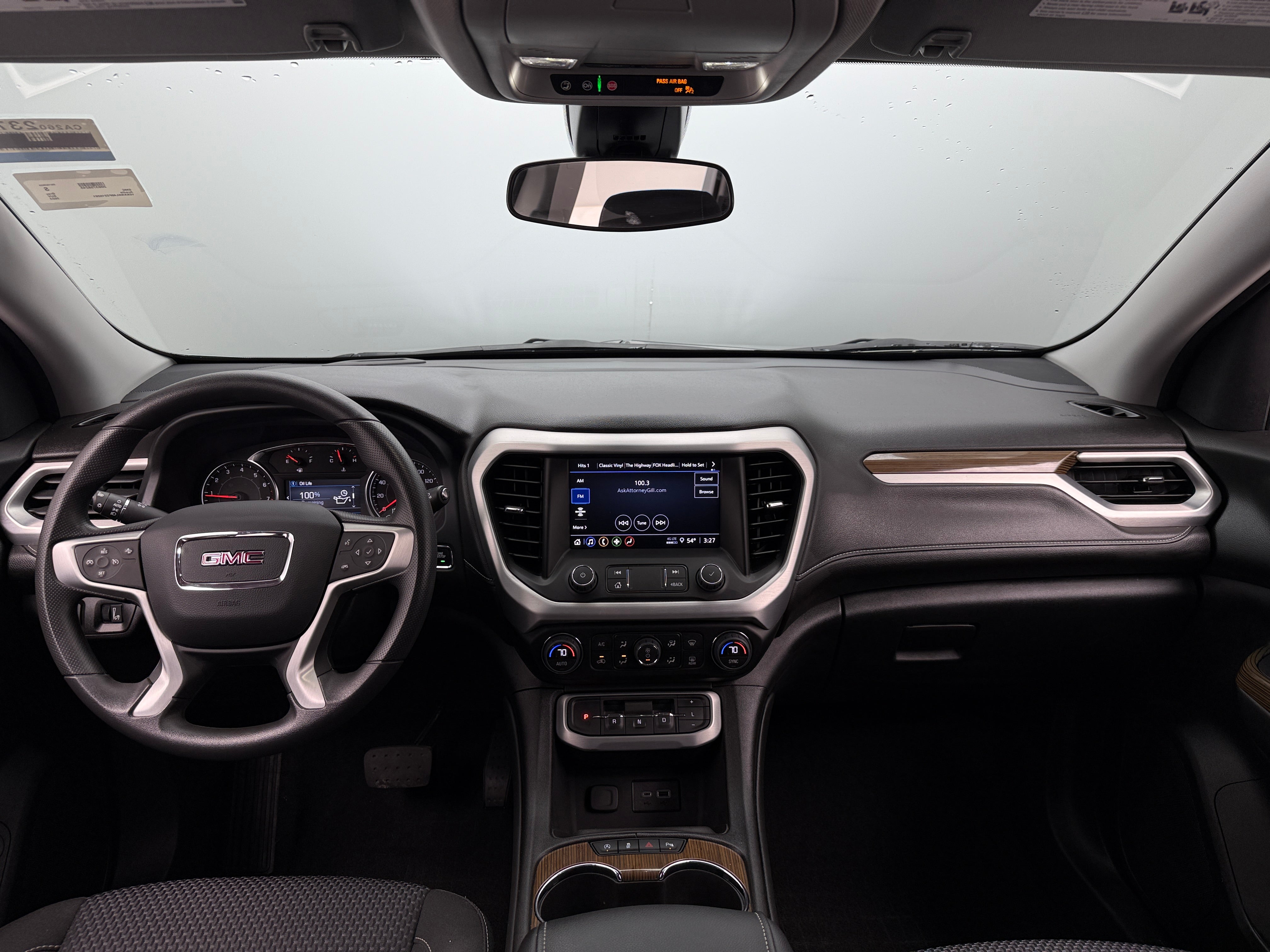 2023 GMC Acadia SLE 3