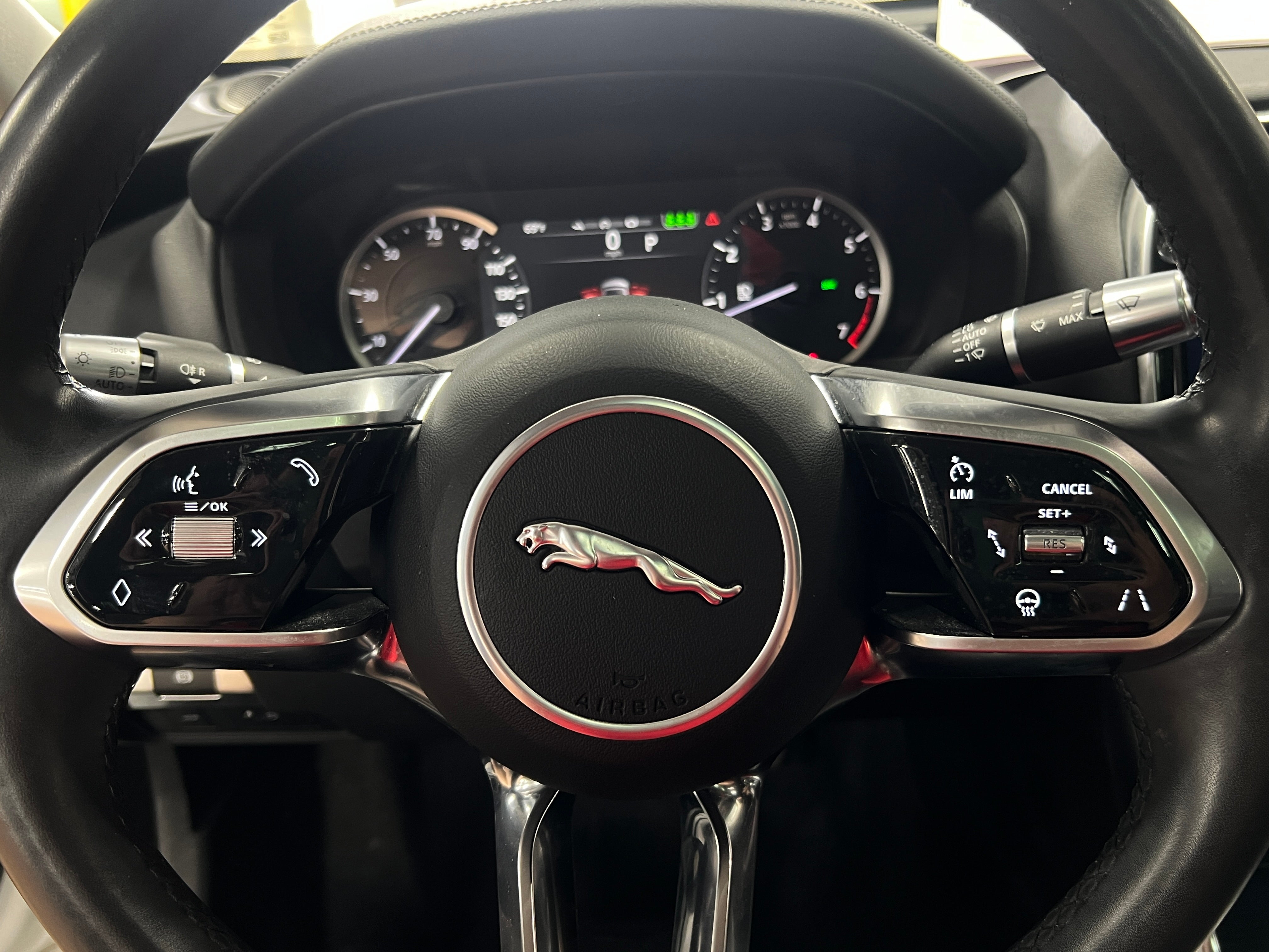 2020 Jaguar XE S 4