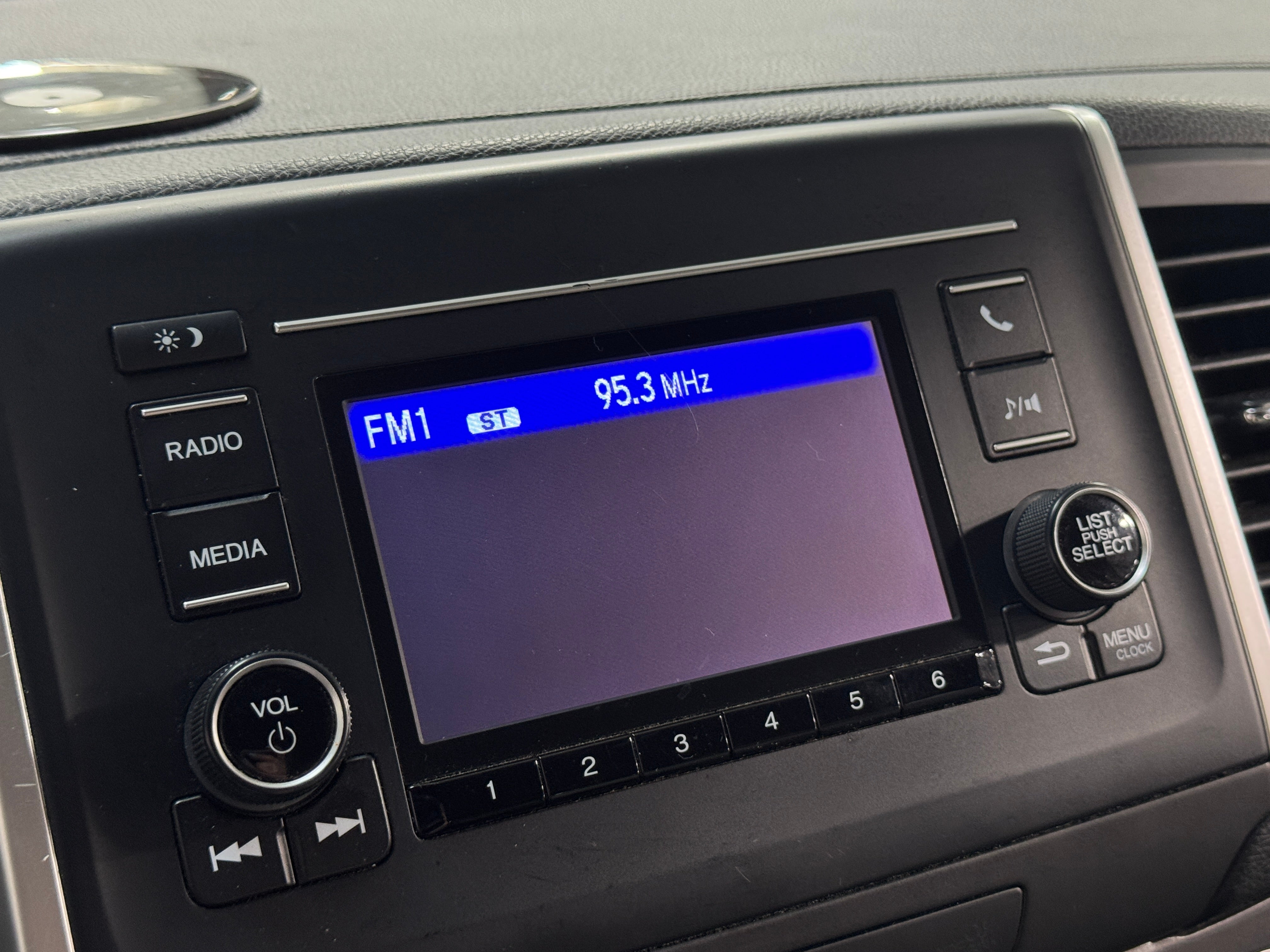 2018 Honda Pilot LX 4