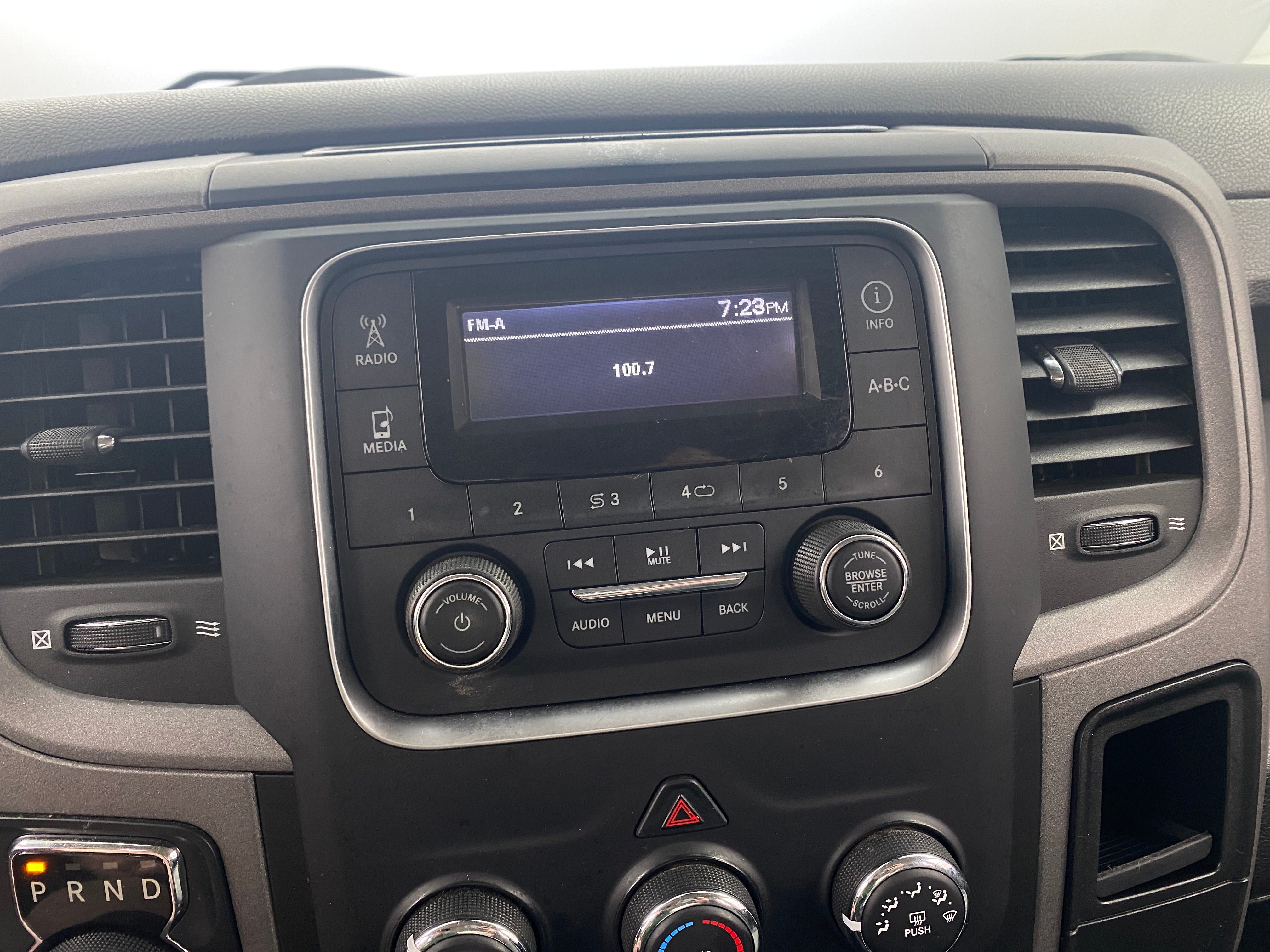 2018 RAM 1500 Express 4