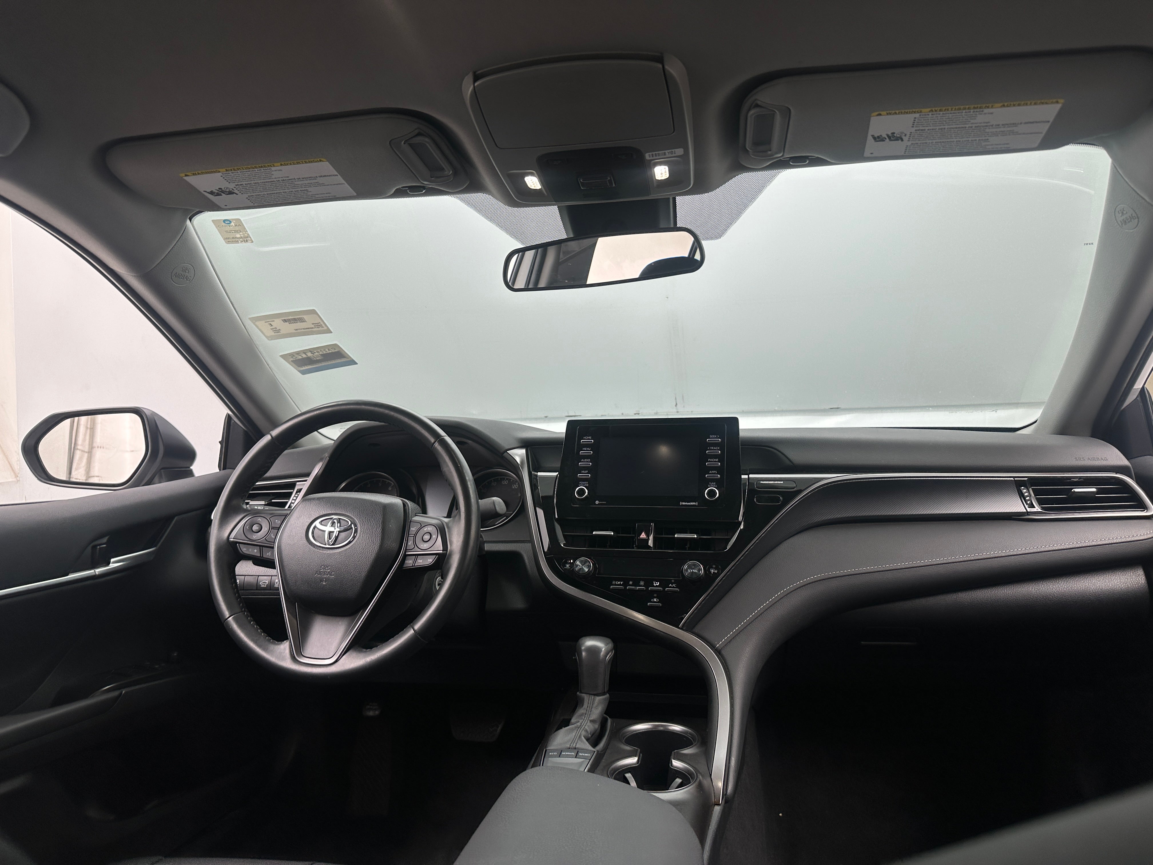 2024 Toyota Camry SE 3