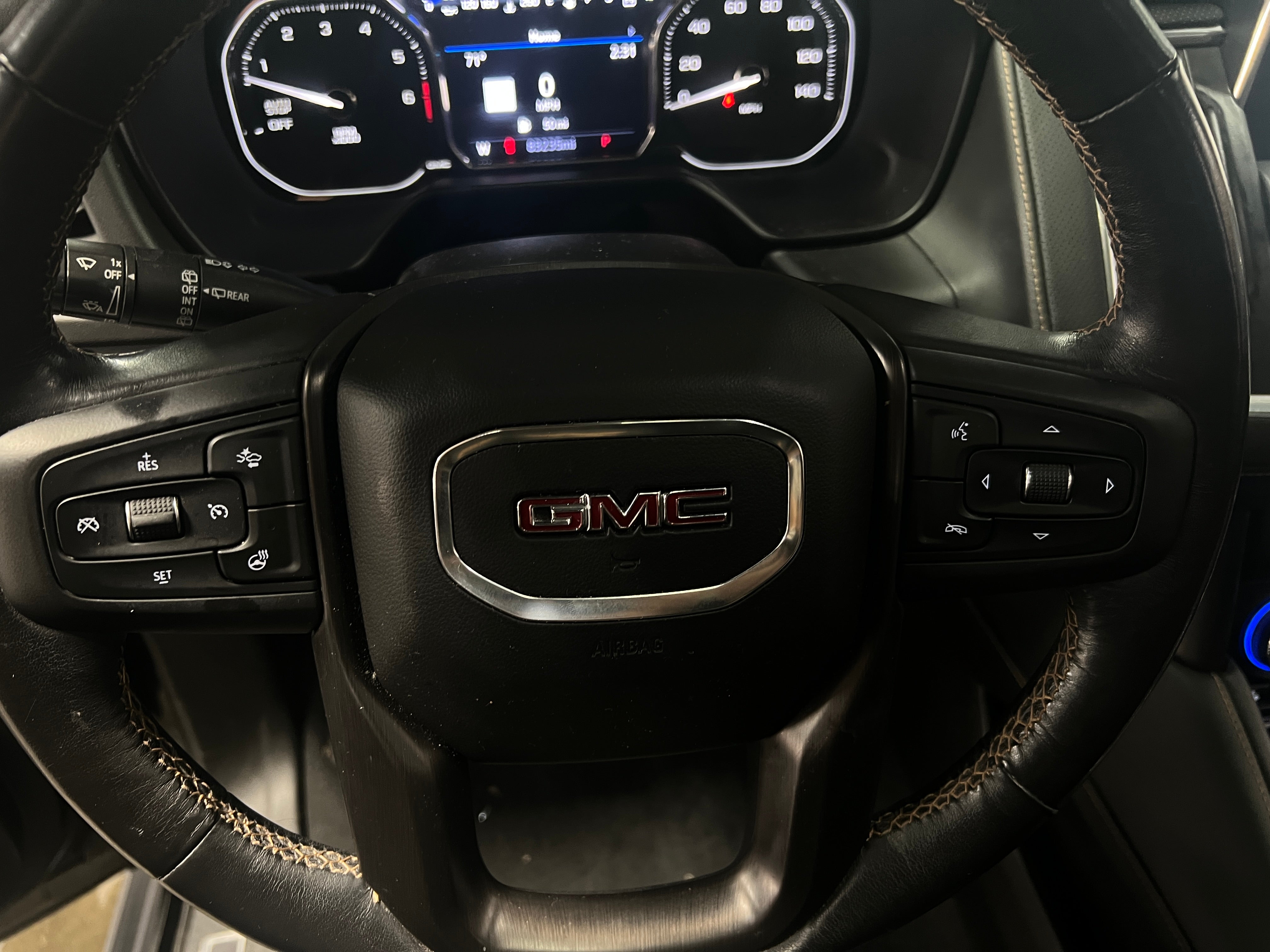 2021 GMC Yukon AT4 4