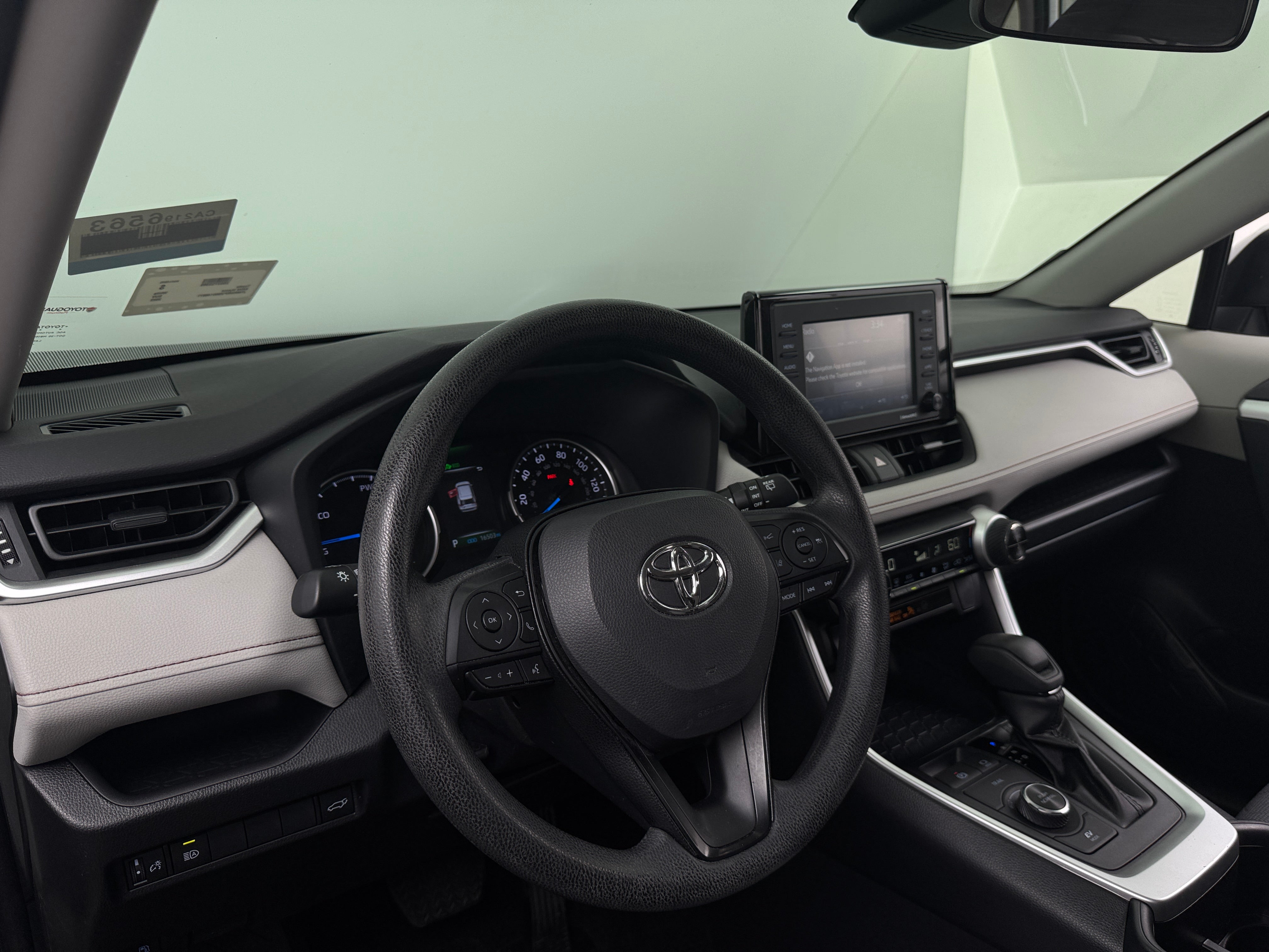 2022 Toyota RAV4 XLE 3