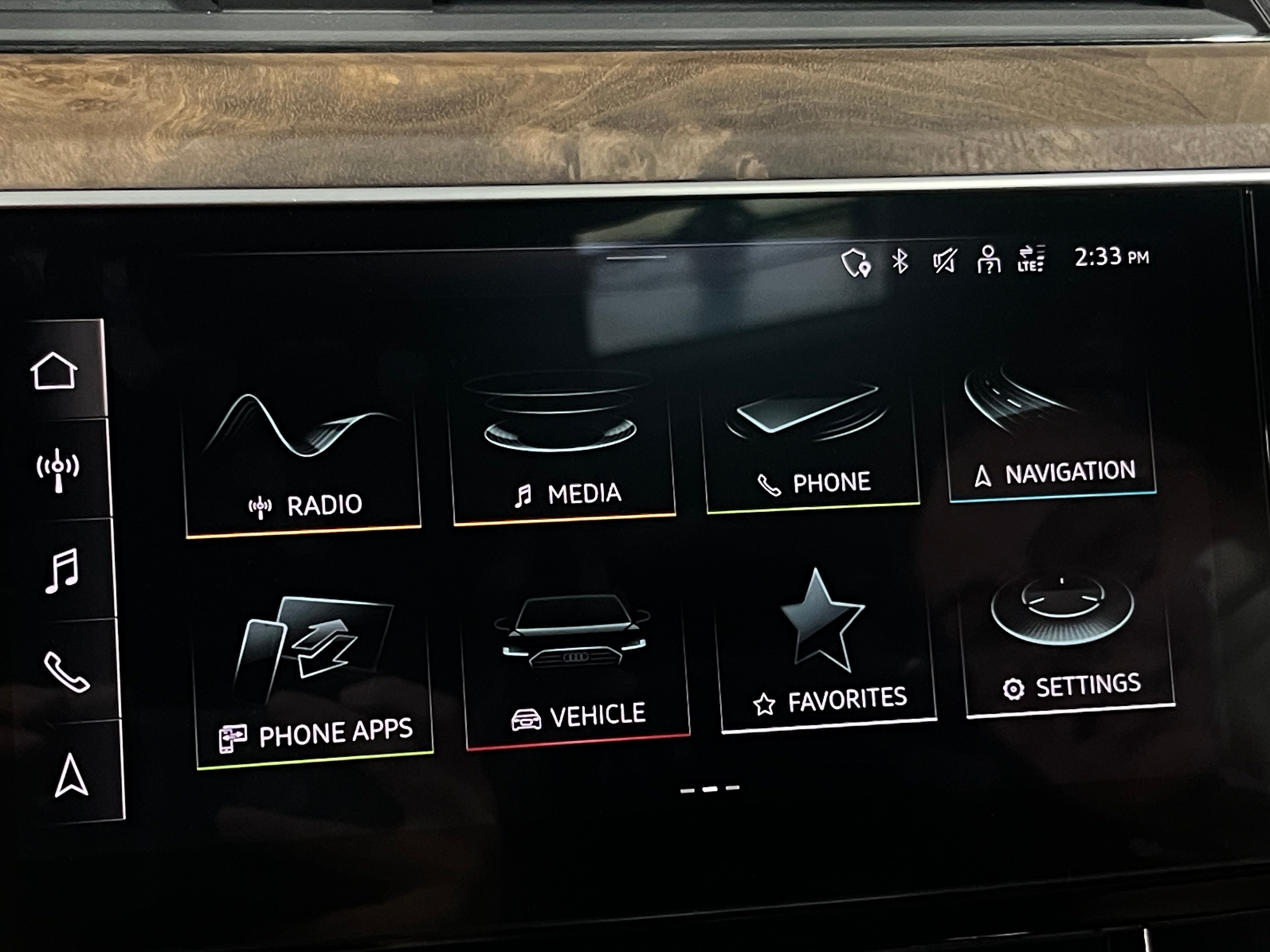 2021 Audi e-tron Premium Plus 3