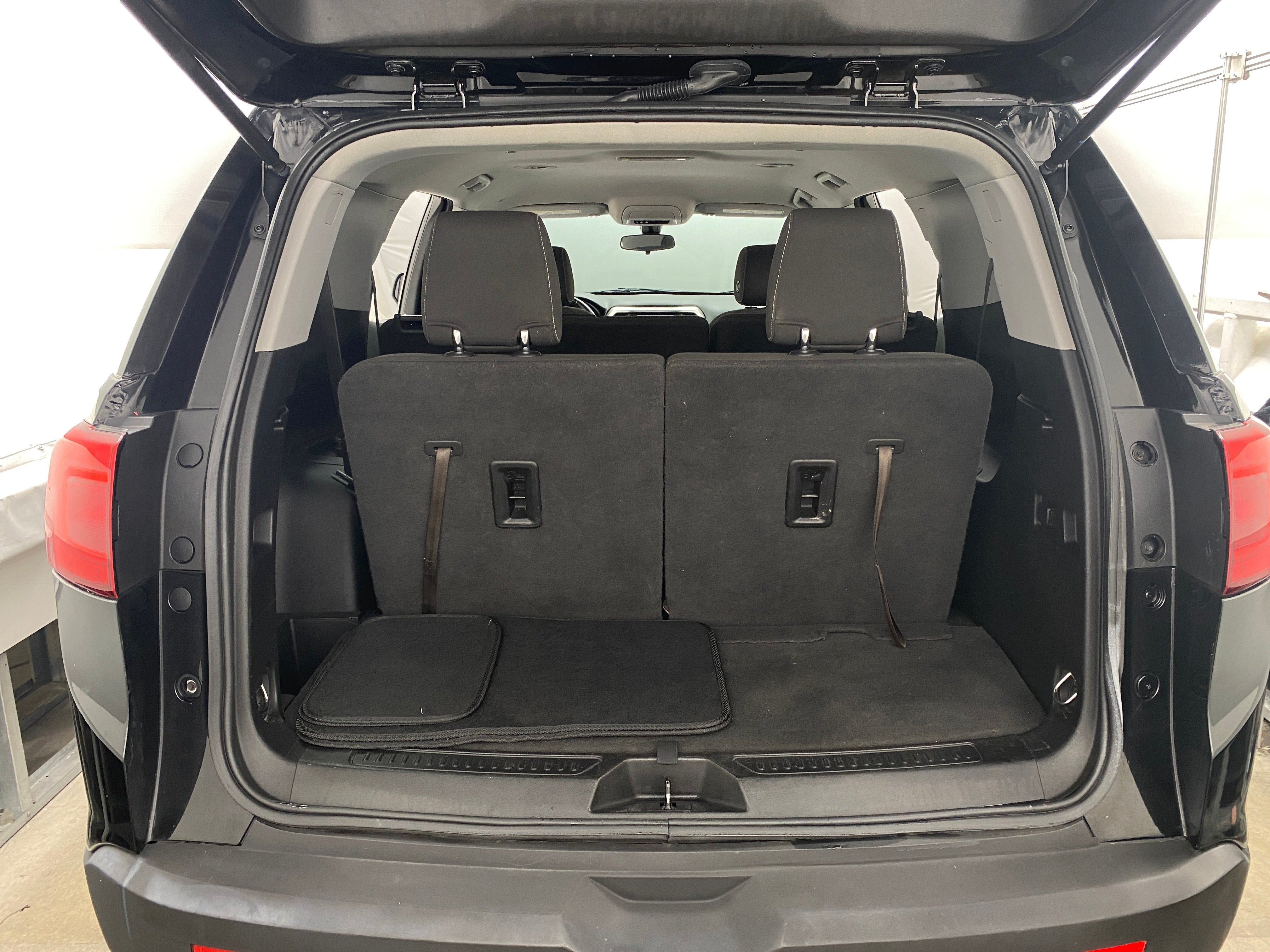 2019 GMC Acadia SLE 7