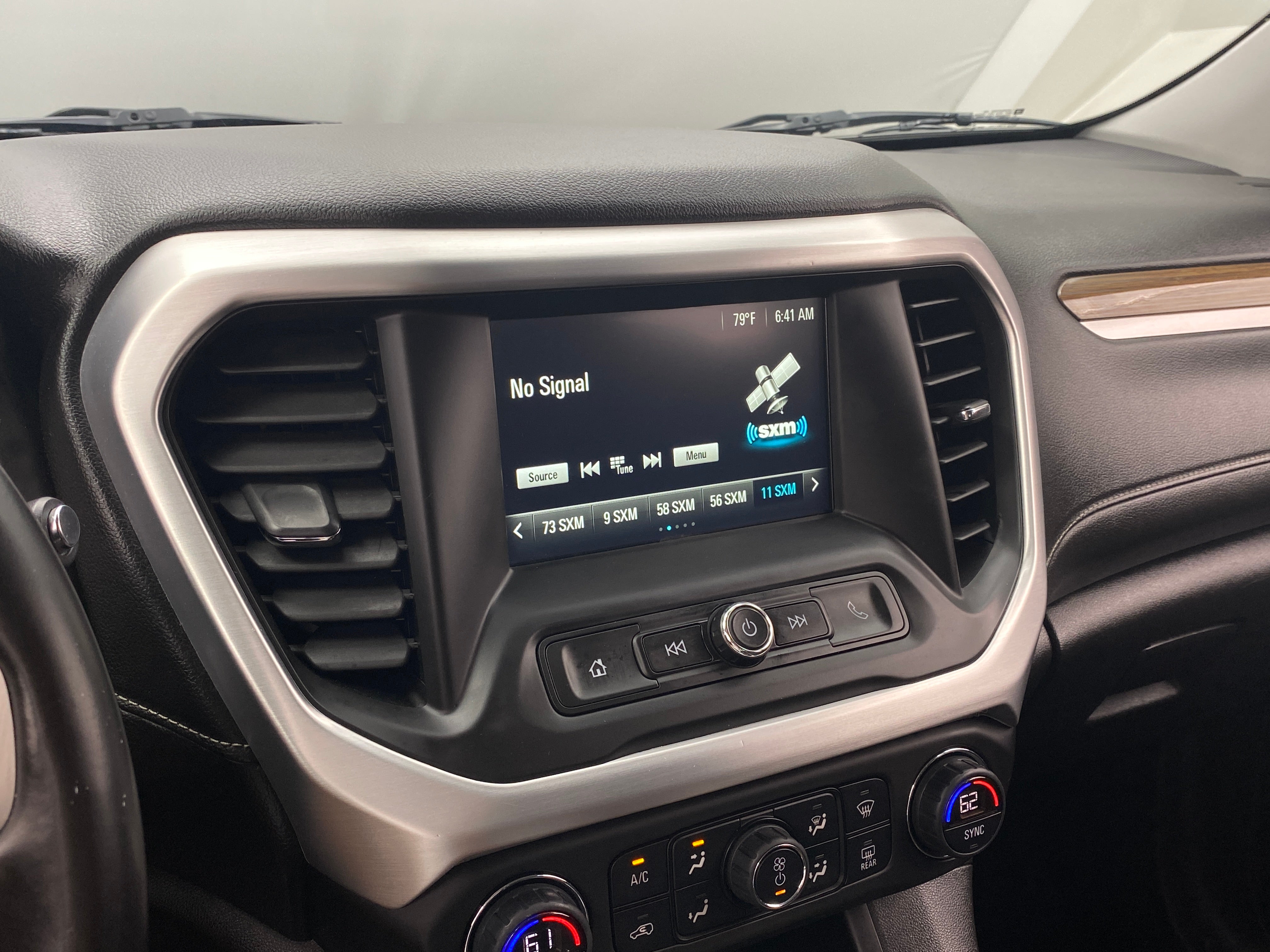 2019 GMC Acadia SLE 4