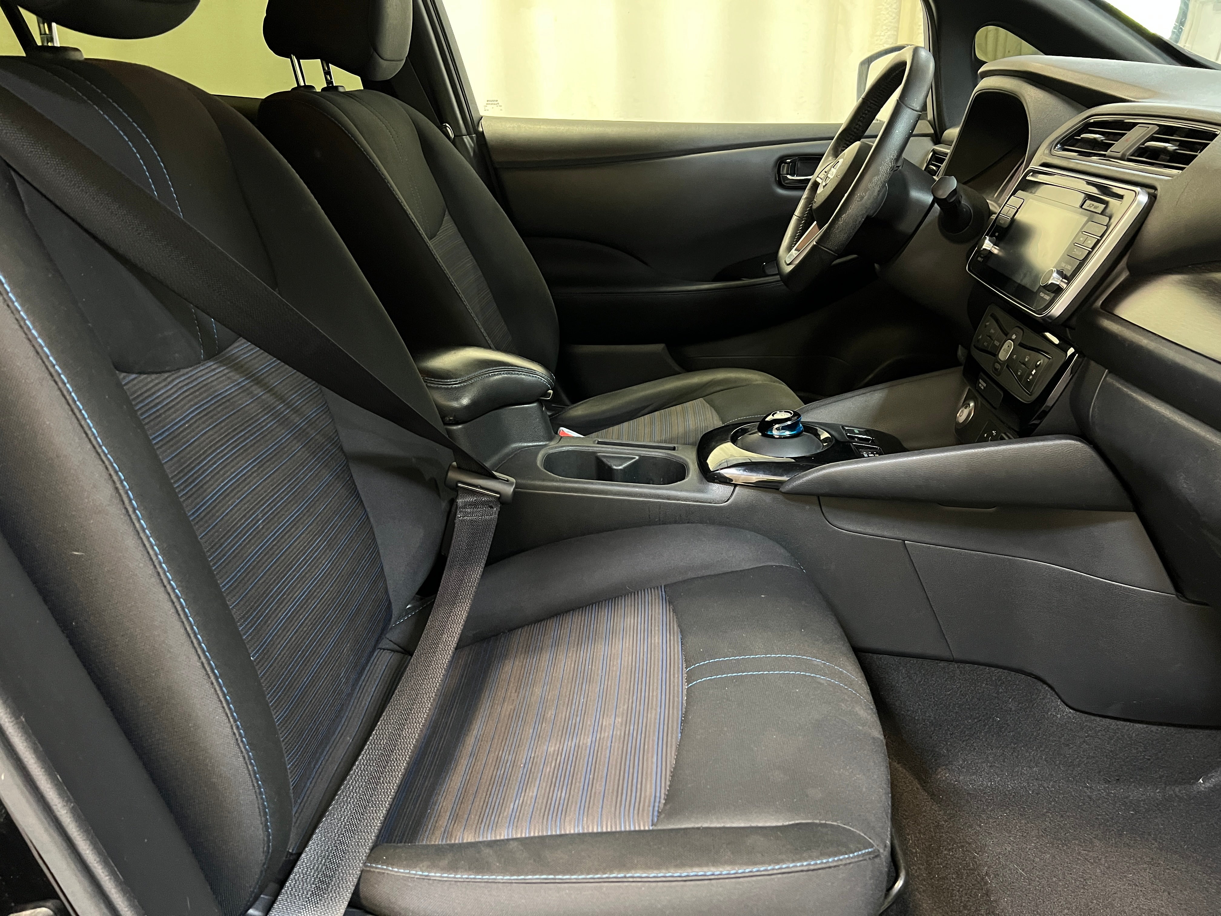 2019 Nissan Leaf SV 2