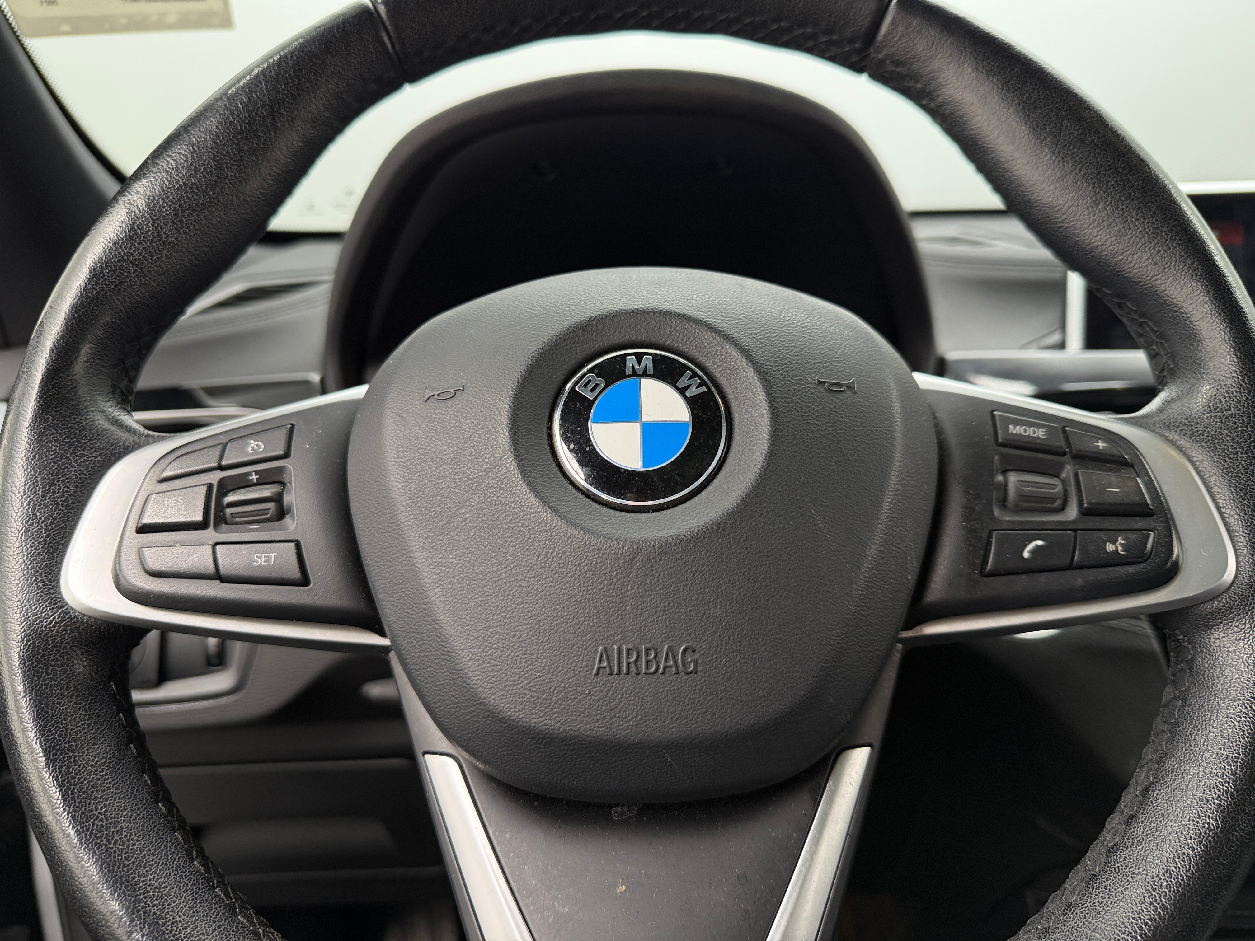 2021 BMW X1 xDrive28i 4