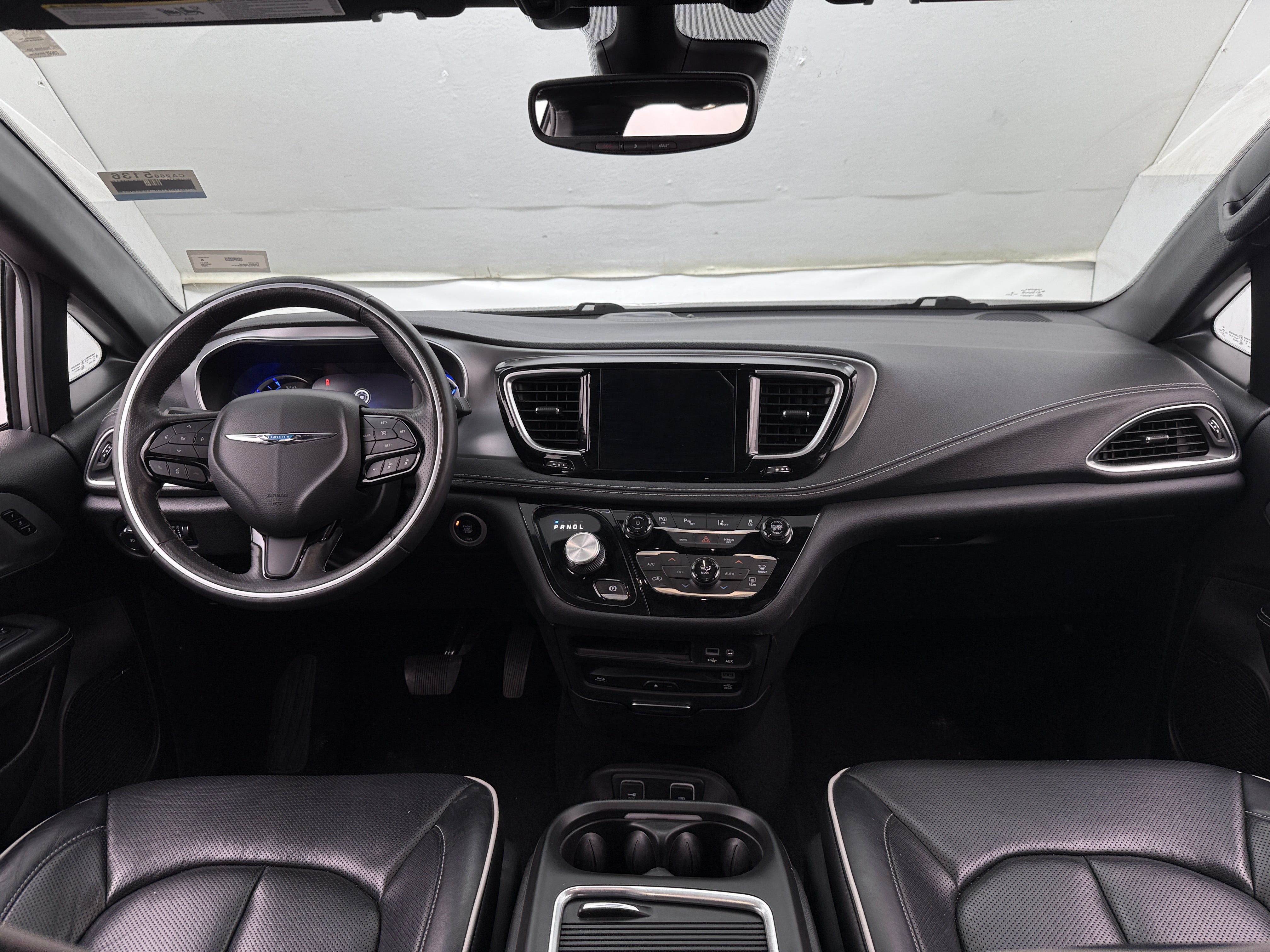 2020 Chrysler Pacifica Hybrid Limited 2