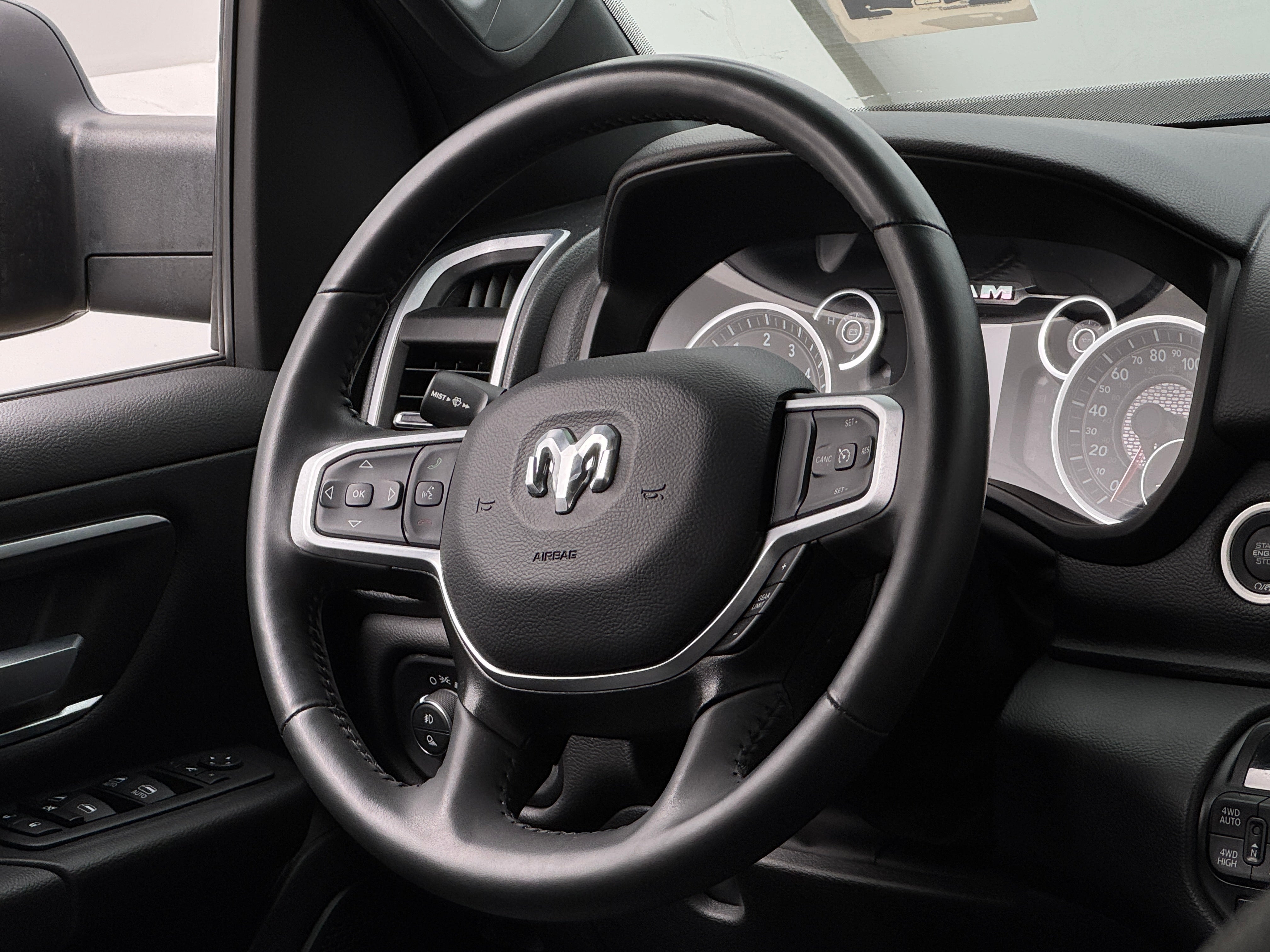 2023 RAM 1500 Big Horn 5