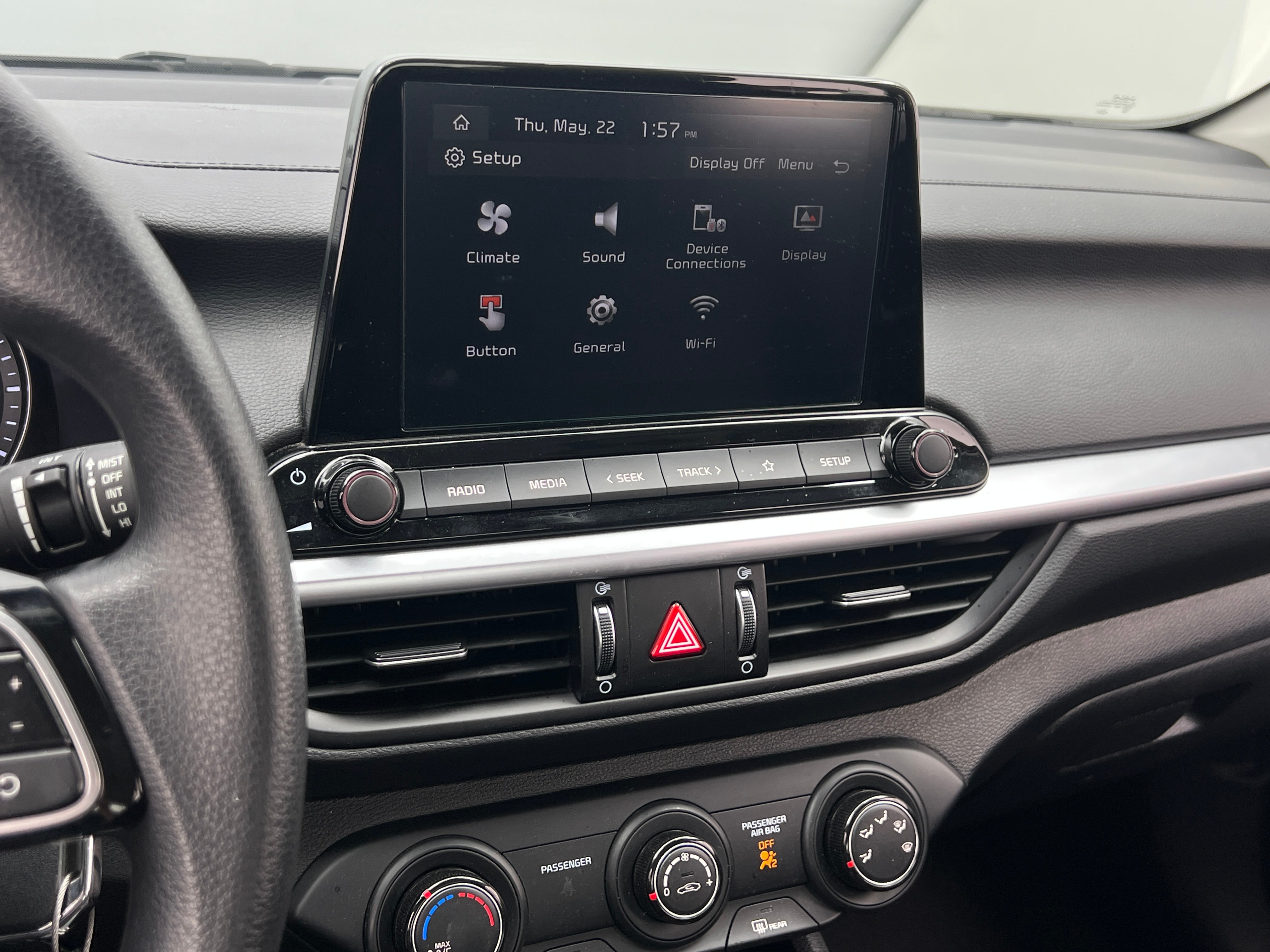 2024 Kia Forte LXS 4