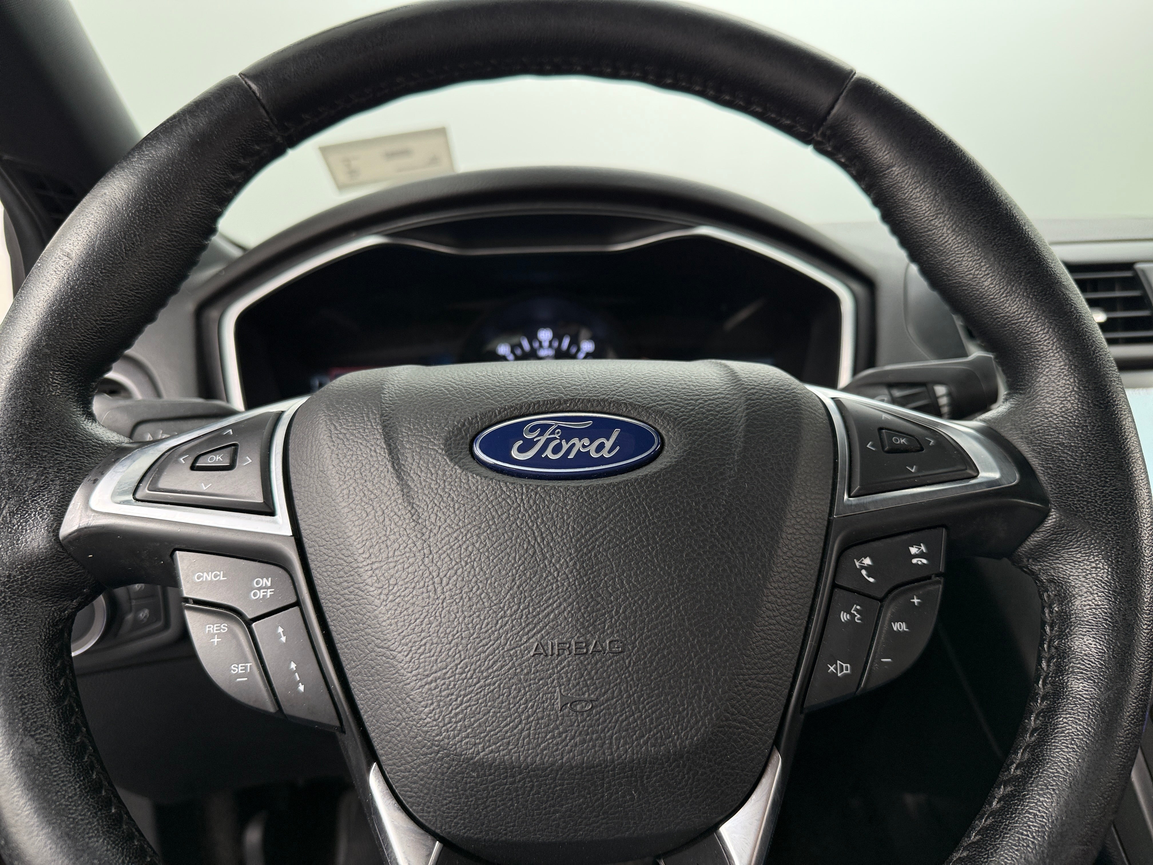 2019 Ford Fusion Titanium 4