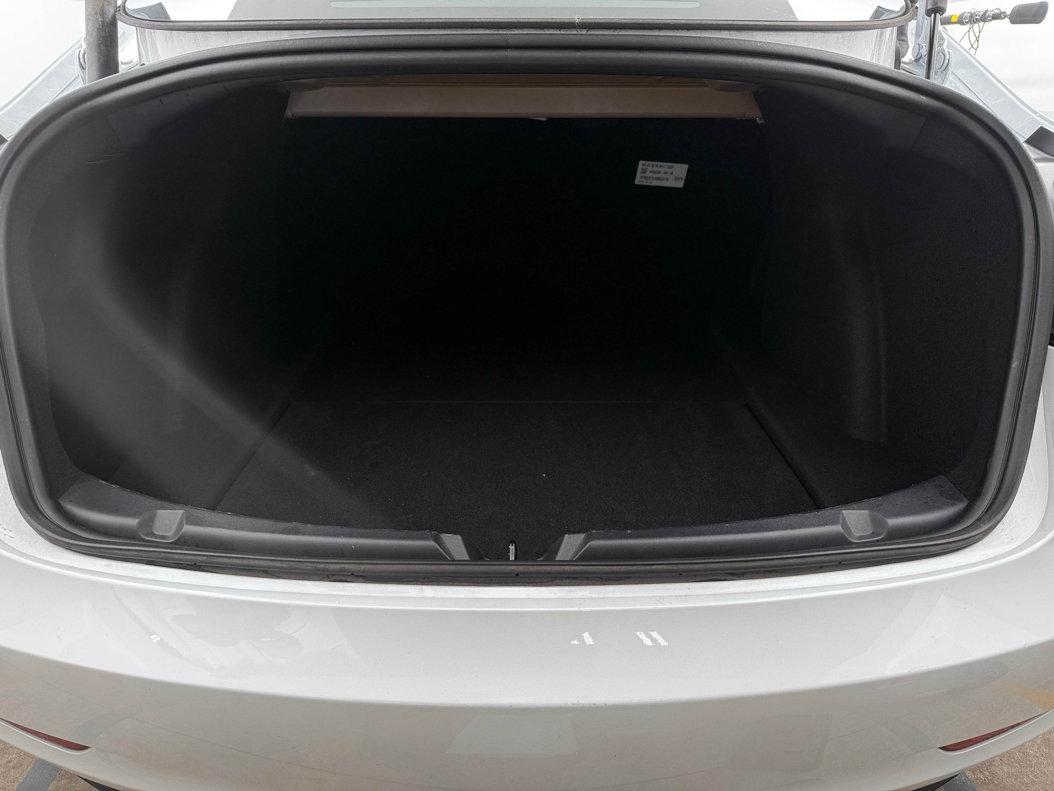 2023 Tesla Model 3 Standard Range 5