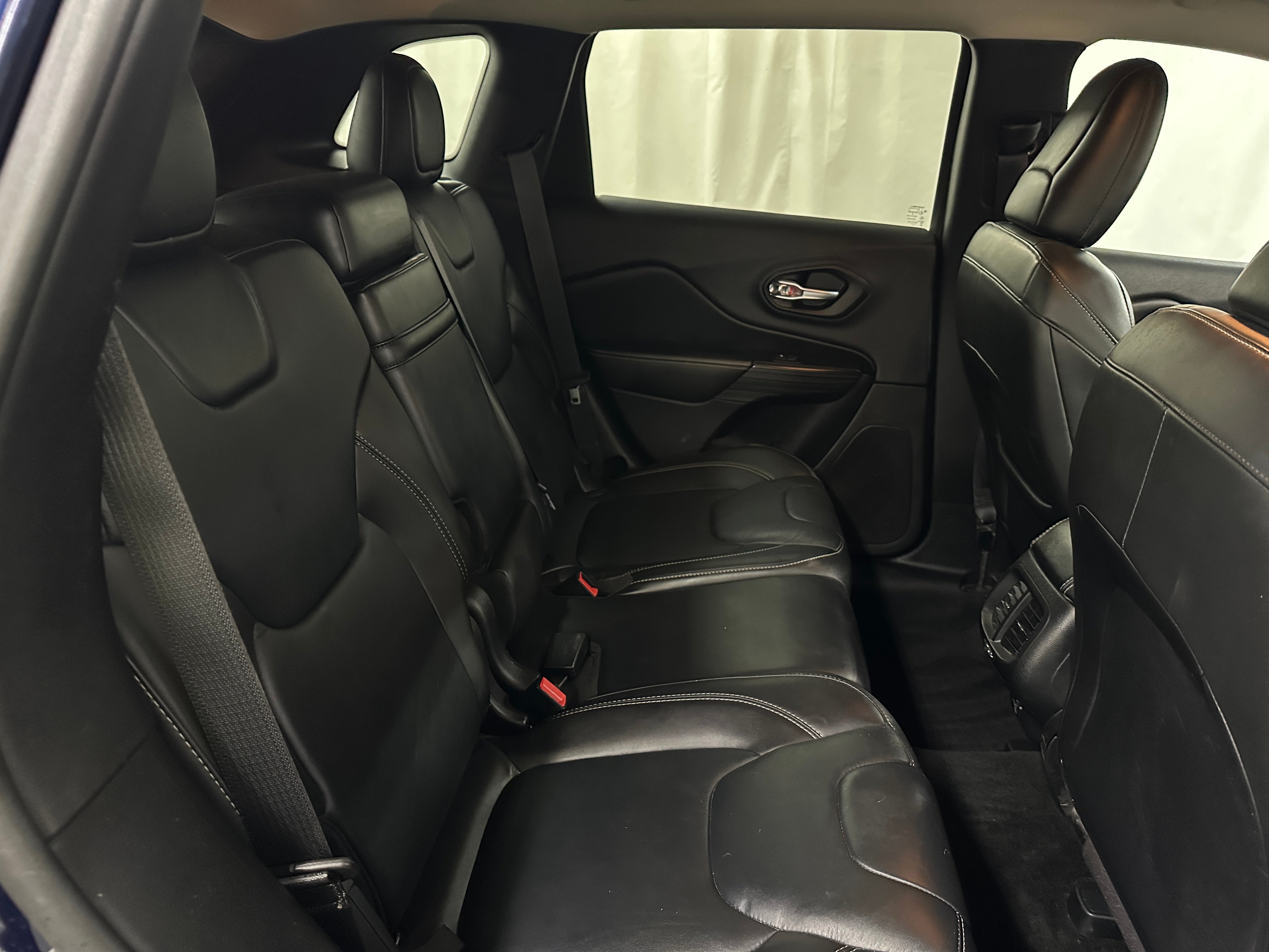 2015 Jeep Cherokee Limited Edition 5