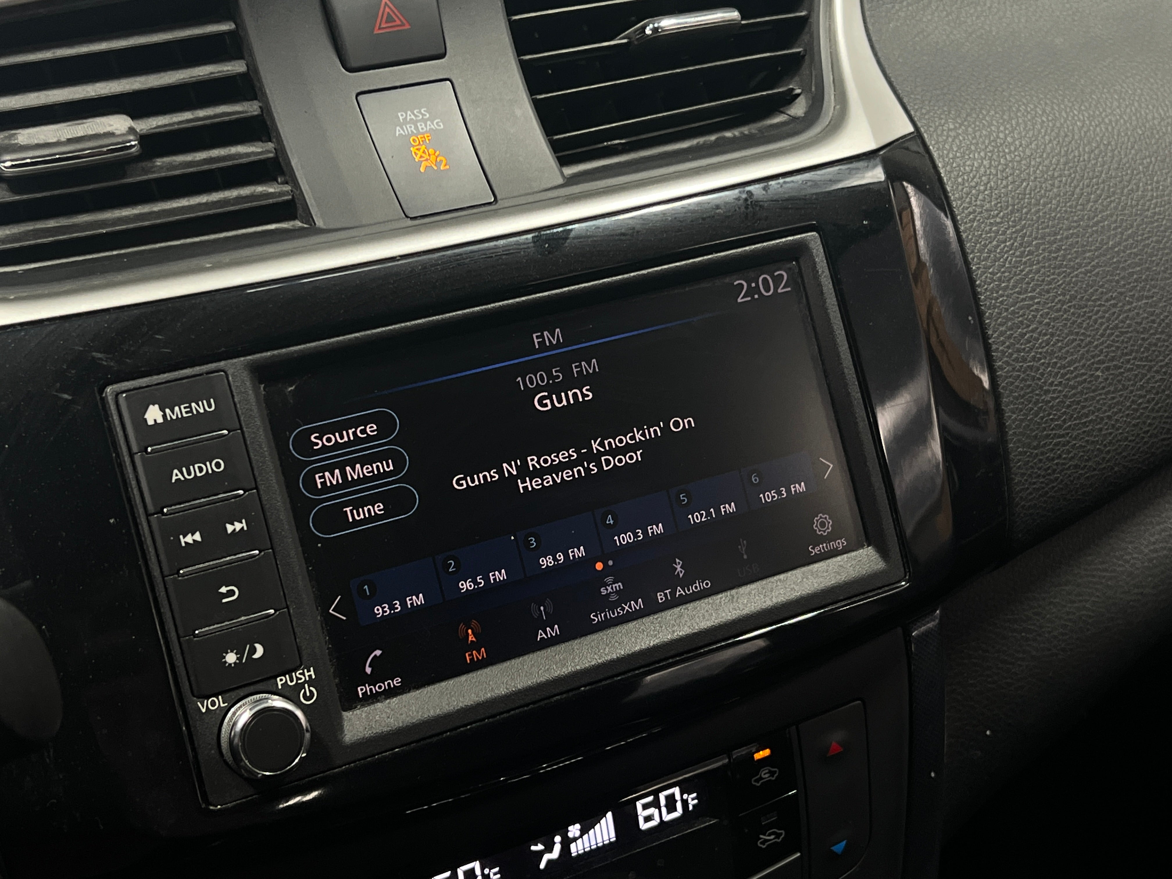 2019 Nissan Sentra SR 4
