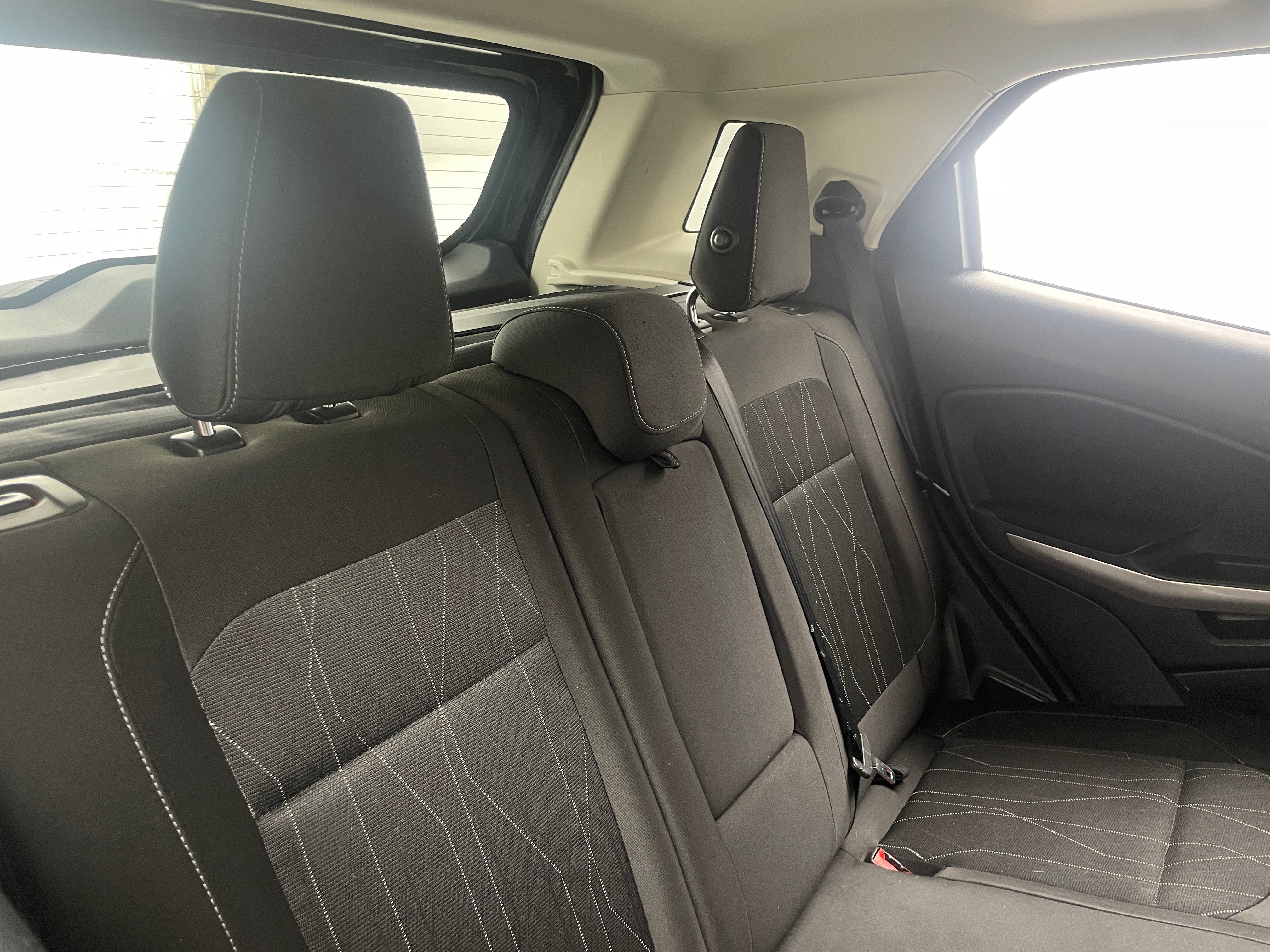 2018 Ford EcoSport SE 6
