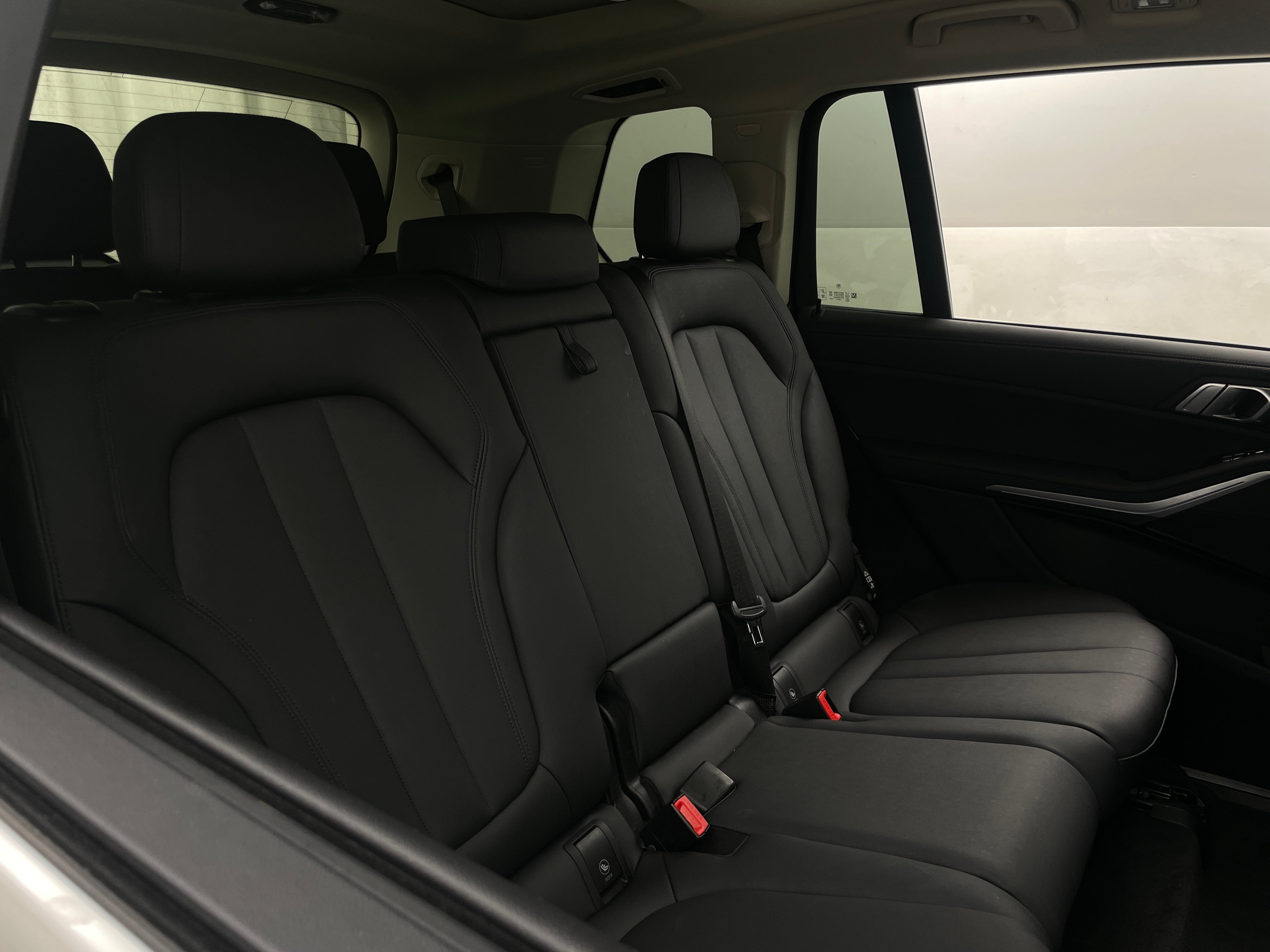 2022 BMW X7 xDrive40i 5