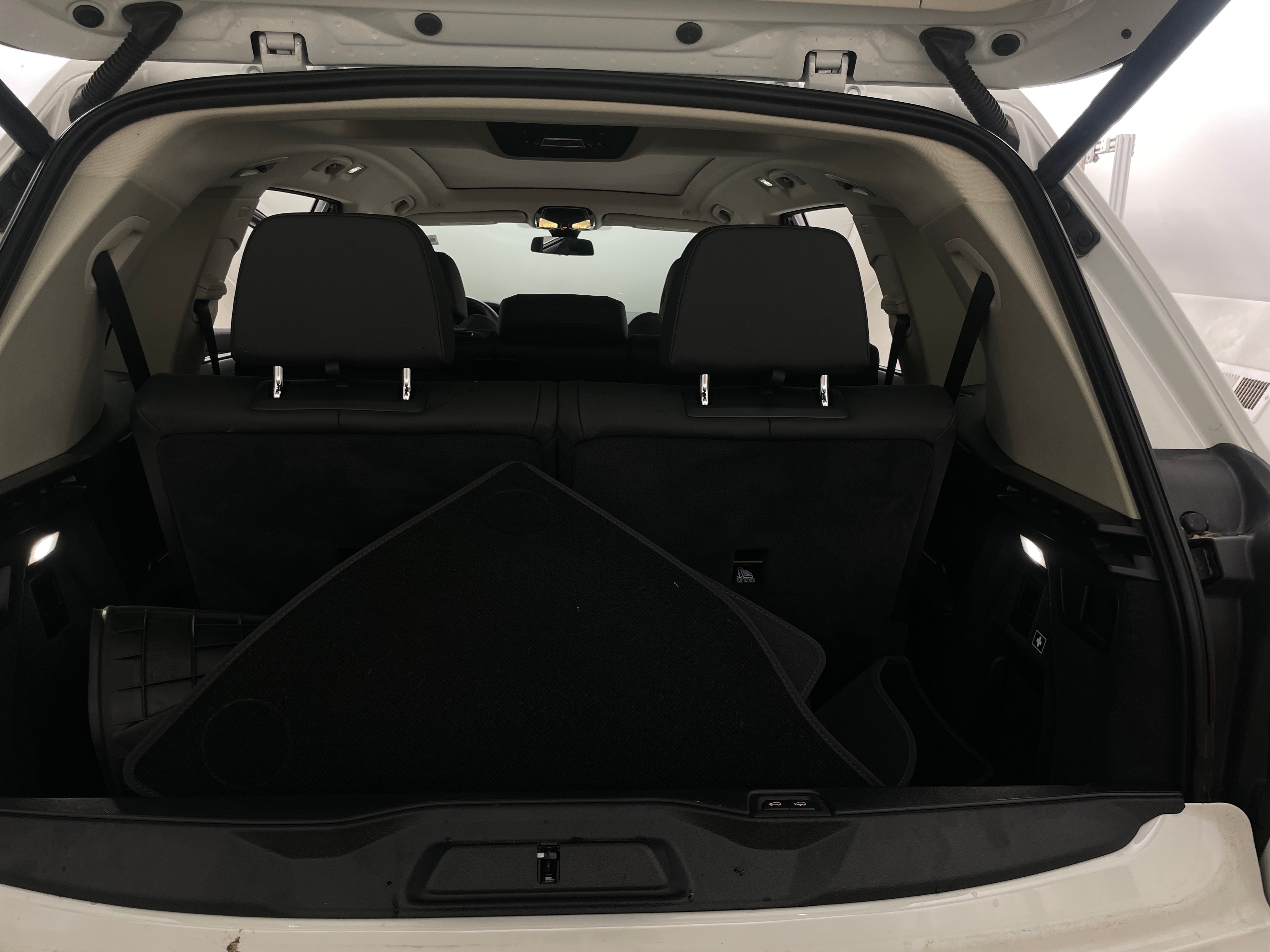 2022 BMW X7 xDrive40i 6