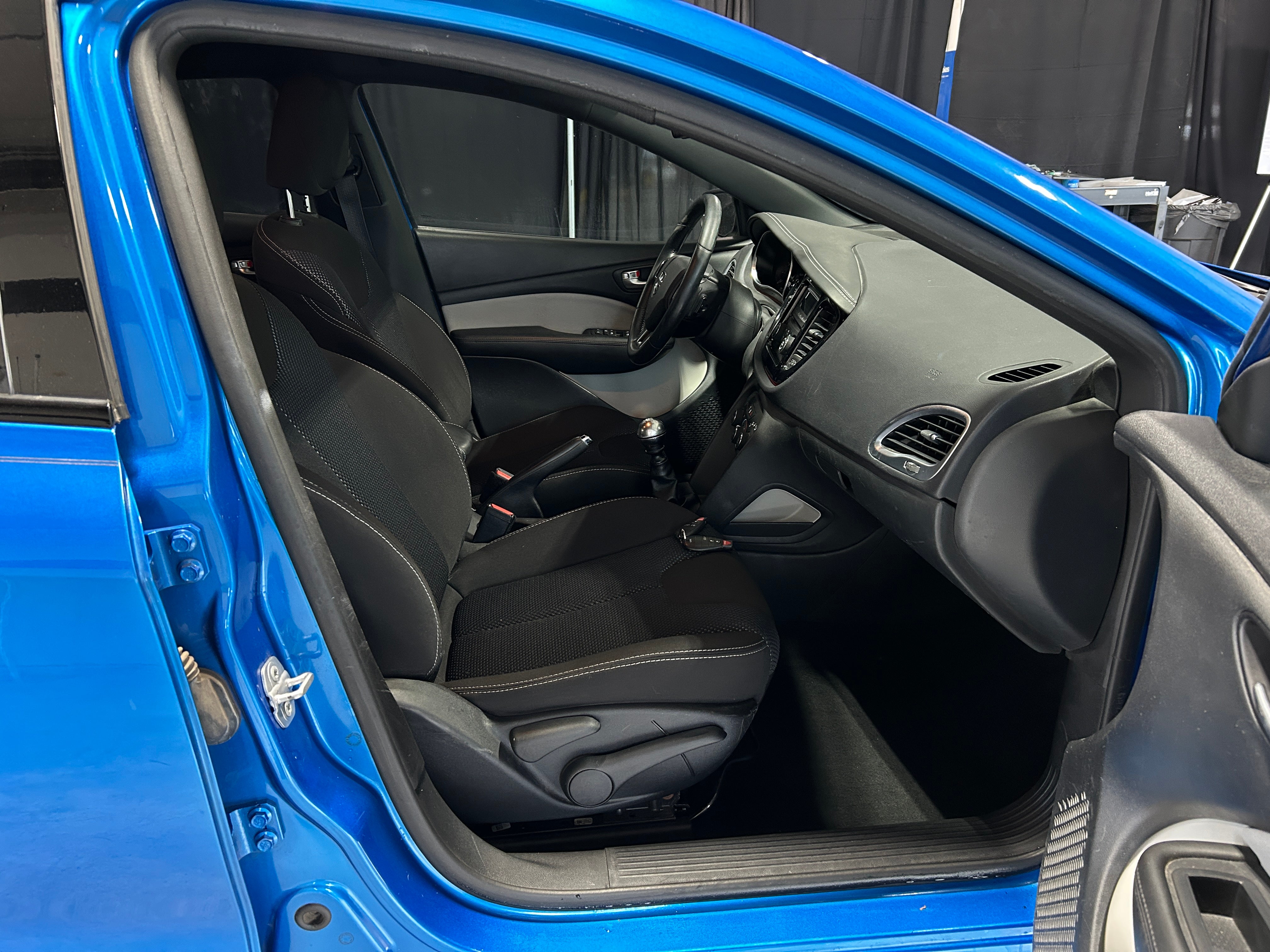 2015 Dodge Dart SXT 2