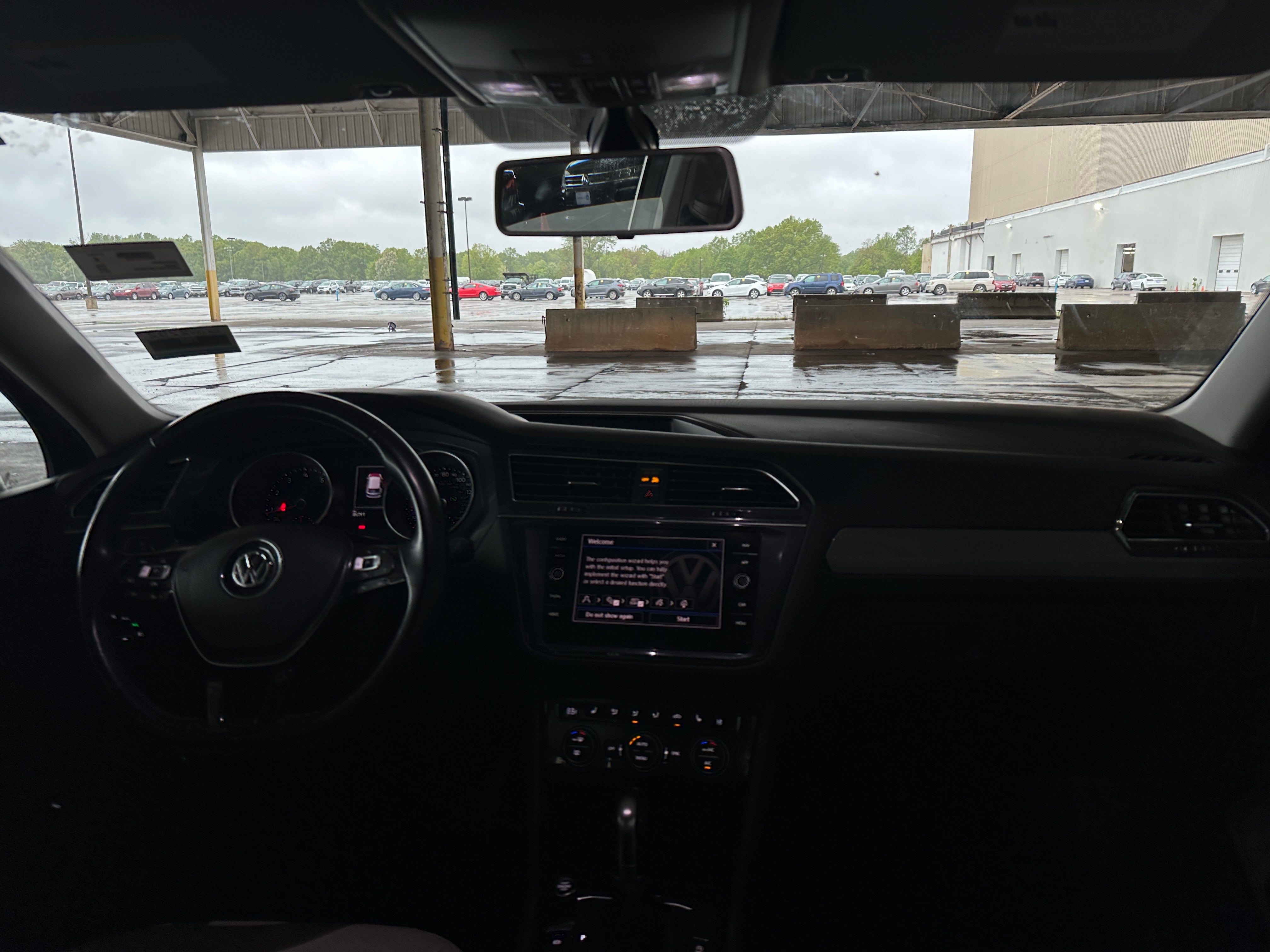 2018 Volkswagen Tiguan SEL 3
