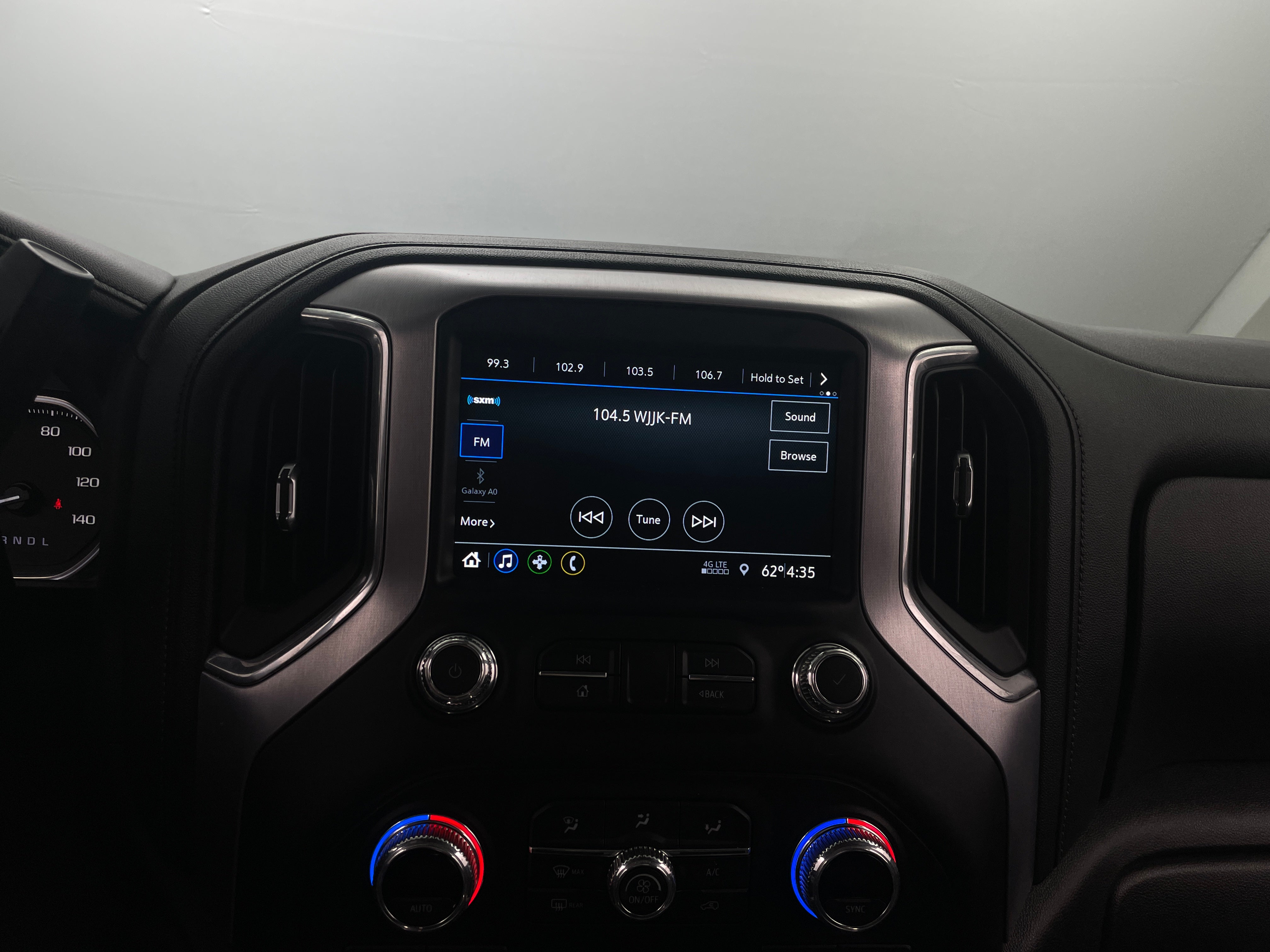 2022 GMC Sierra 1500 Elevation 4
