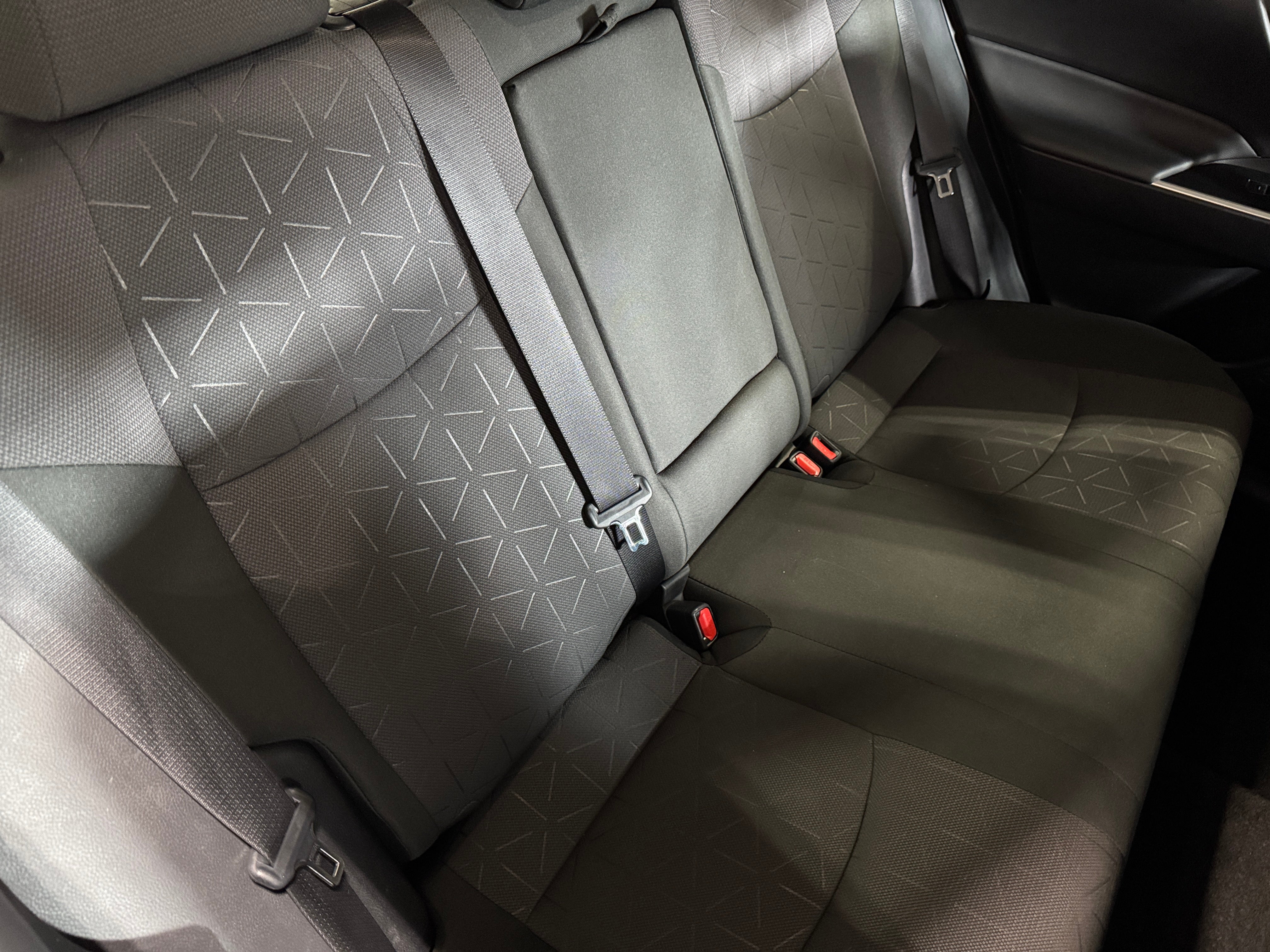 2024 Toyota RAV4 XLE 6