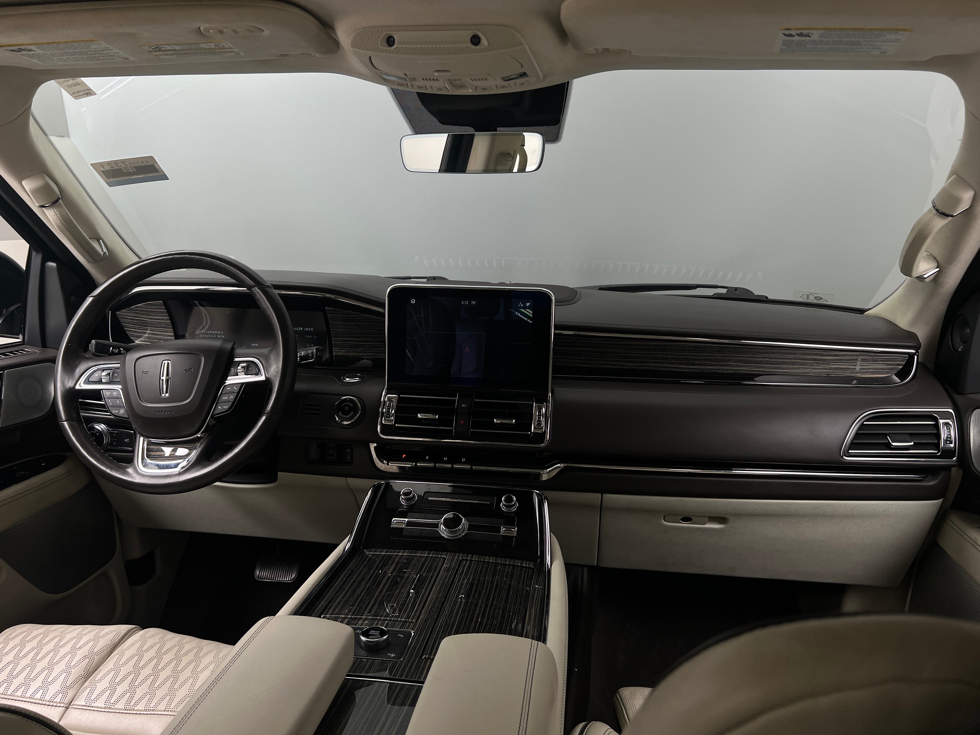 2020 Lincoln Navigator Black Label 2