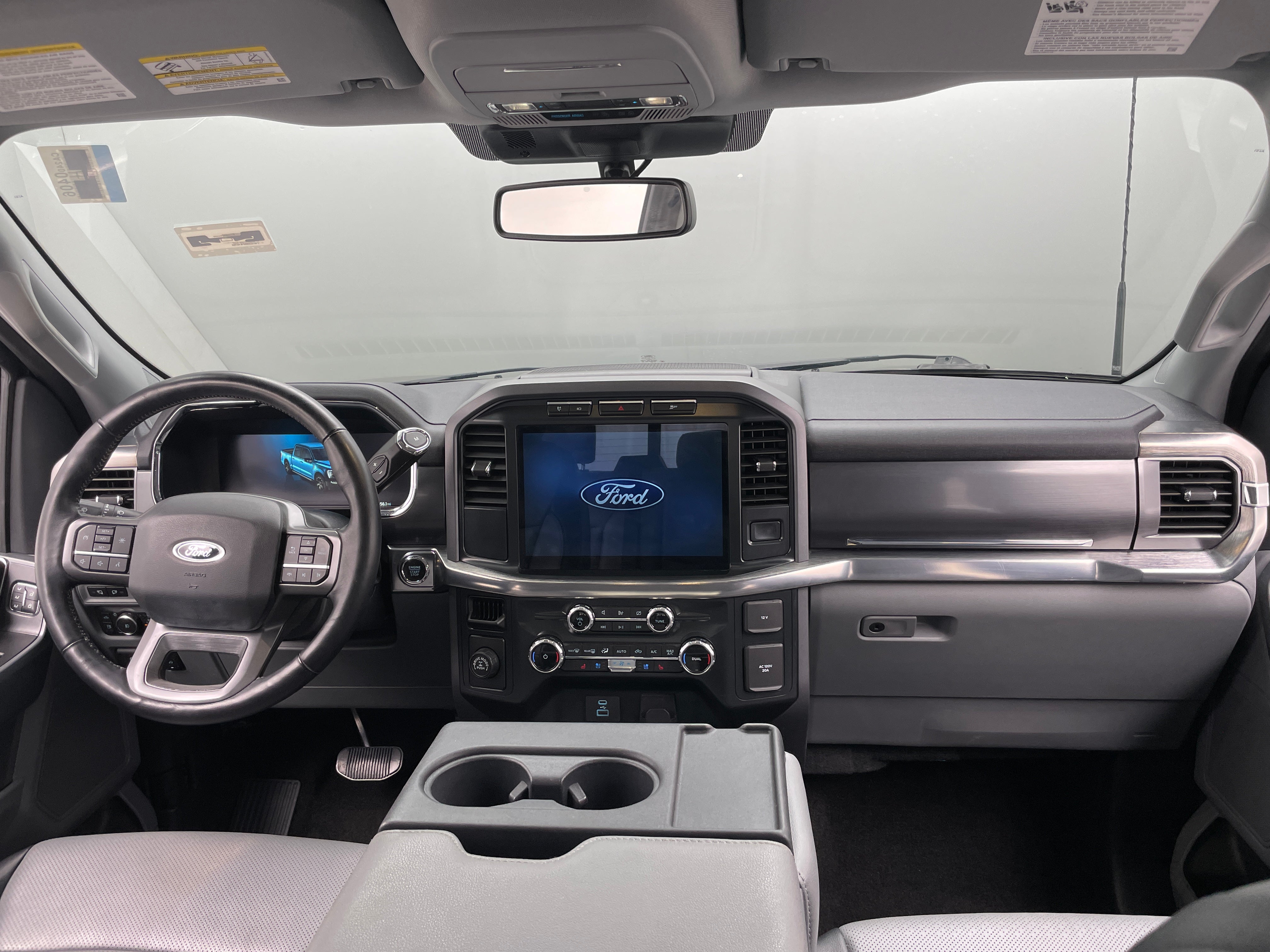 2022 Ford Econoline E-150 2