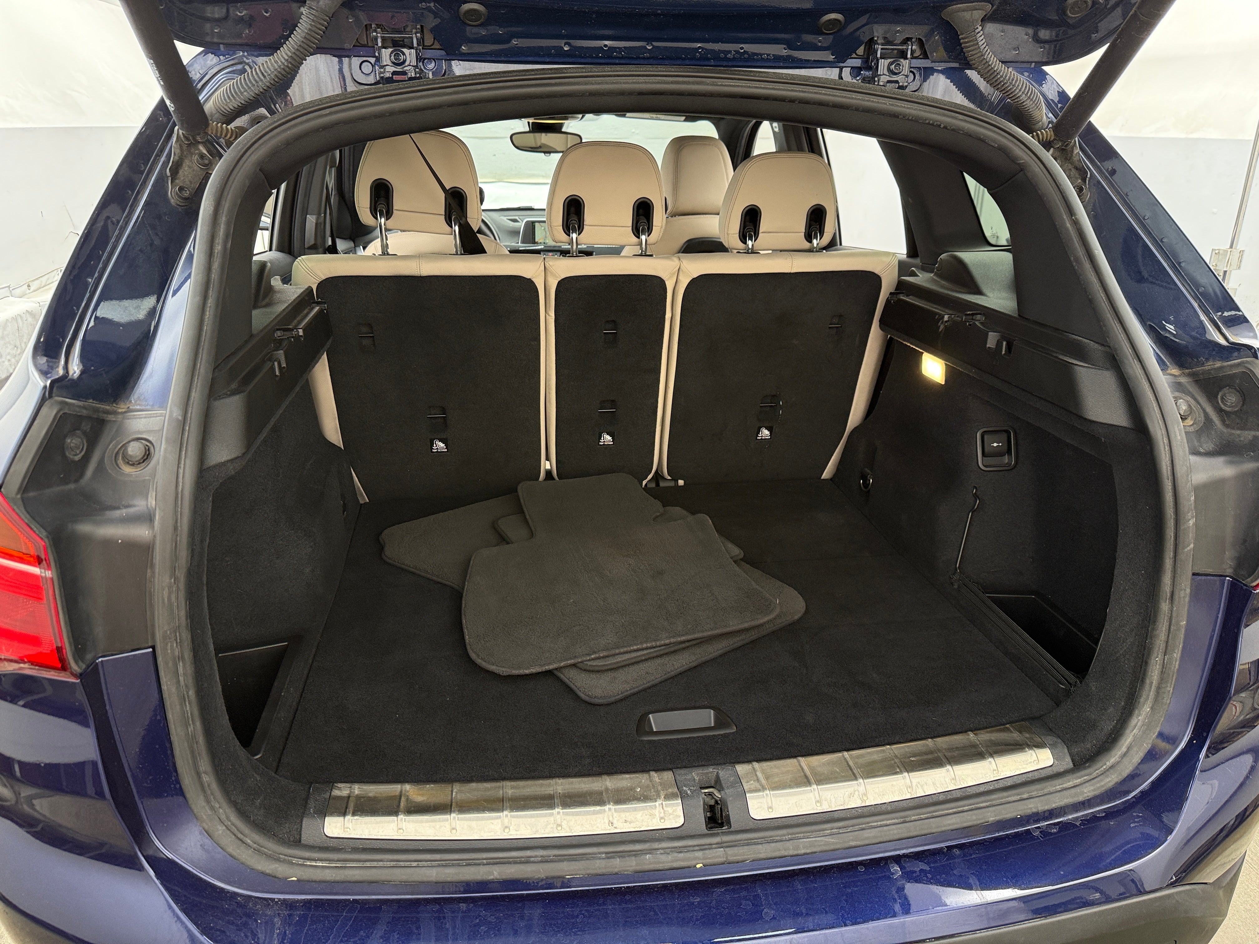 2017 BMW X1 xDrive28i 6
