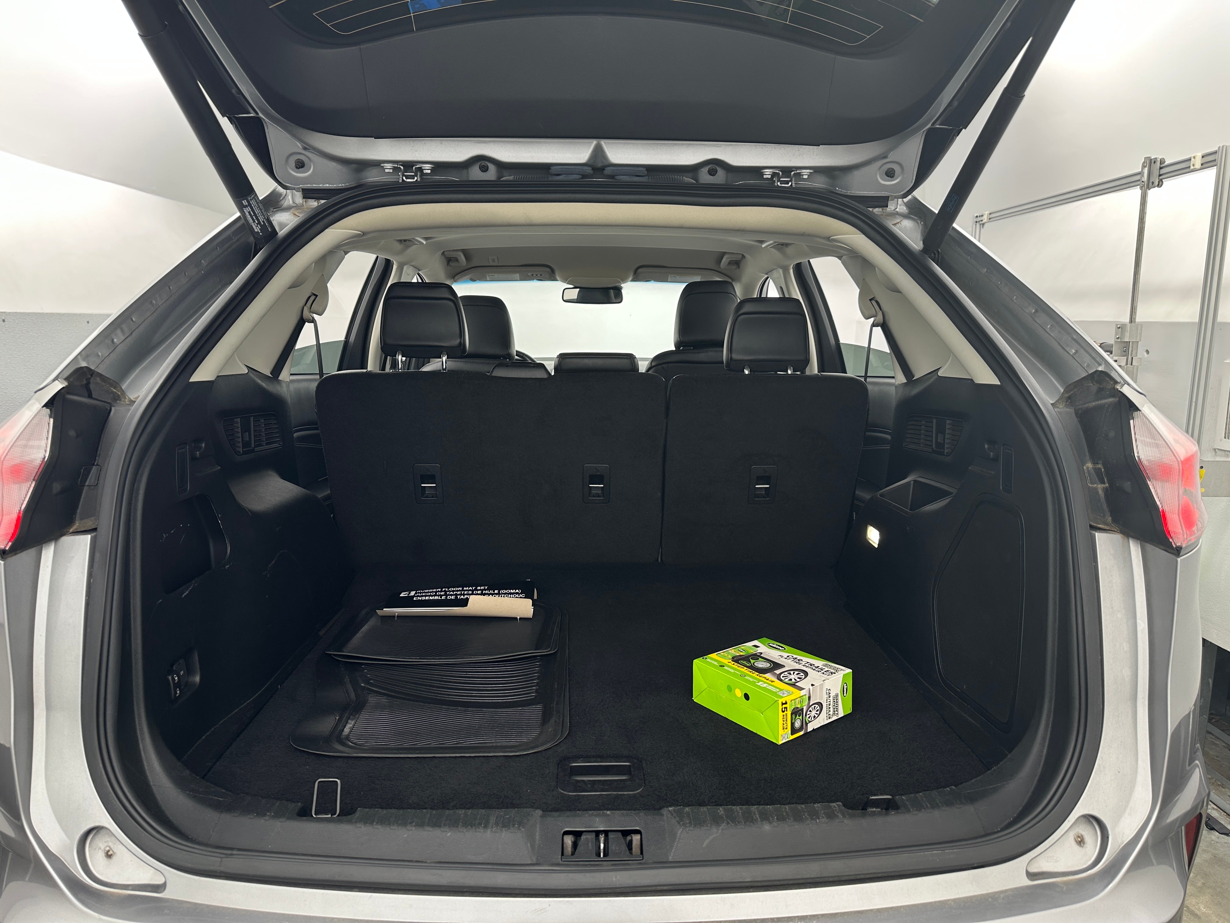 2022 Ford Edge Titanium 6