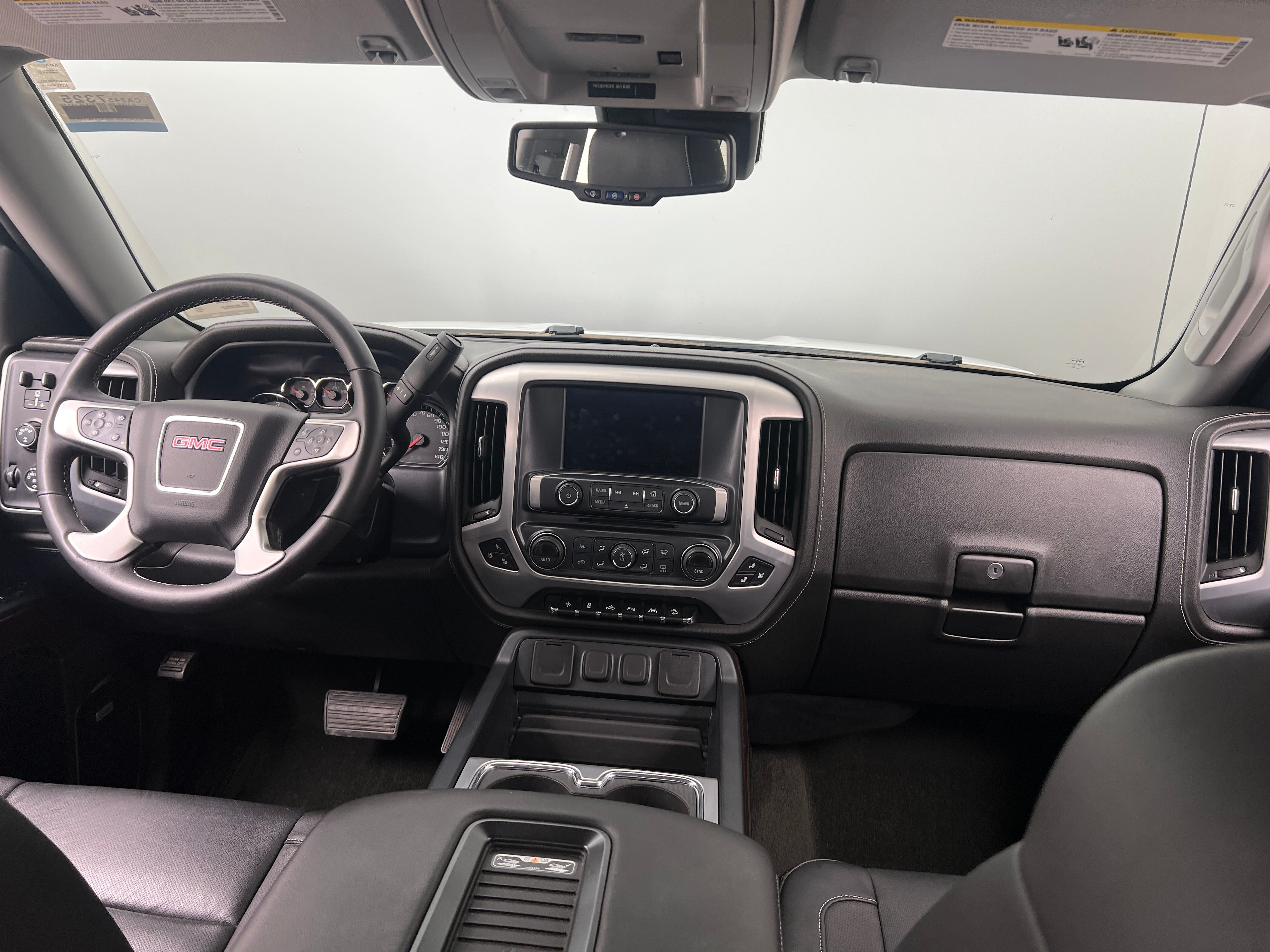 2017 GMC Sierra 1500 SLT 2