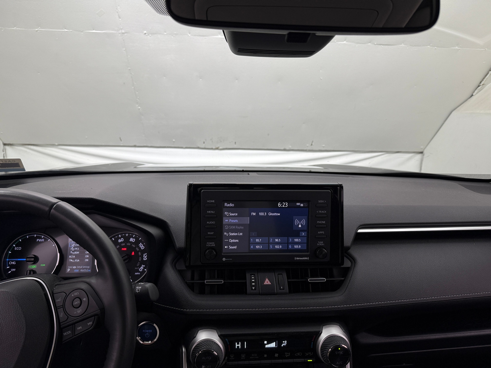 Thumbnail: 2022 Toyota RAV4 - 2