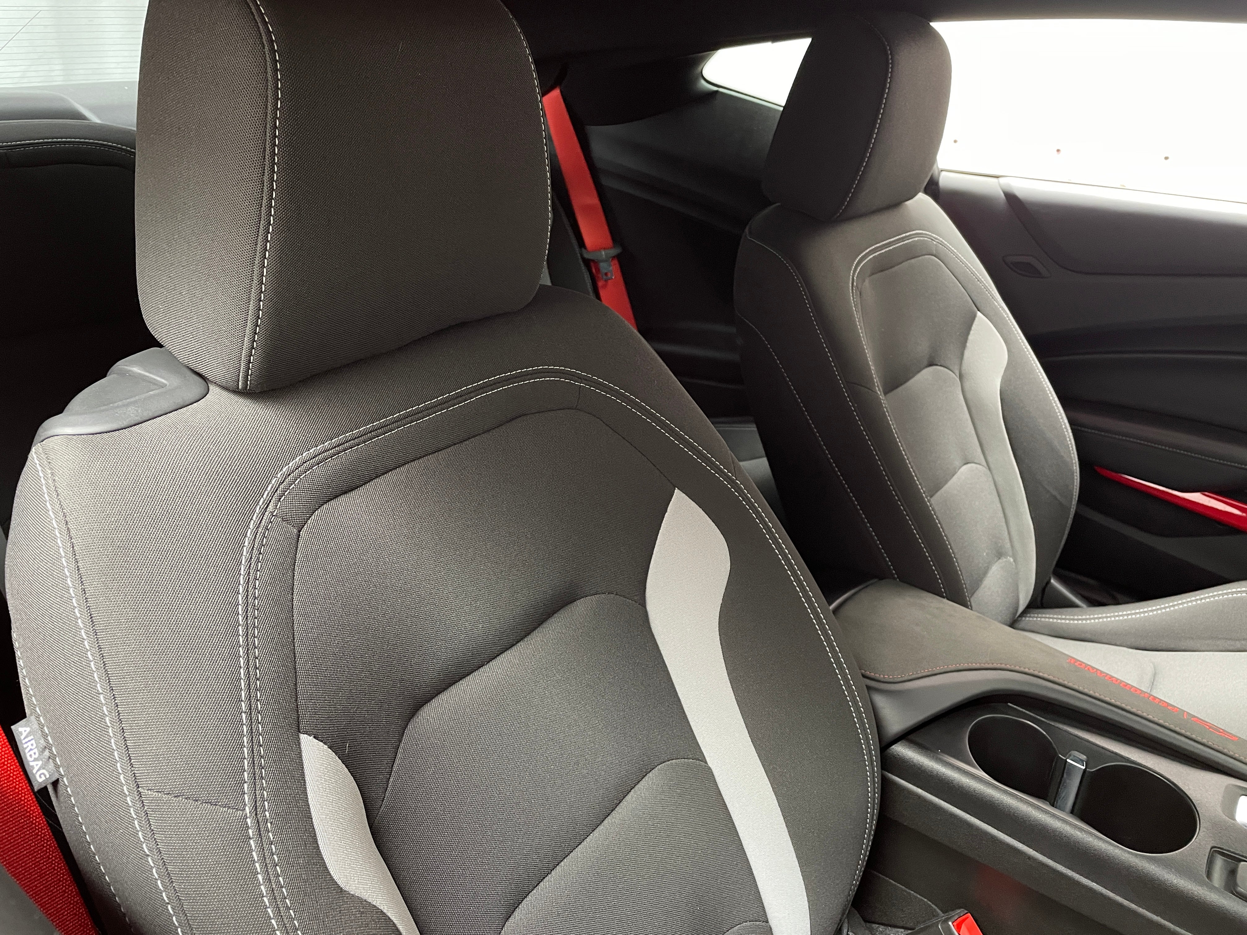 2021 Chevrolet Camaro  2