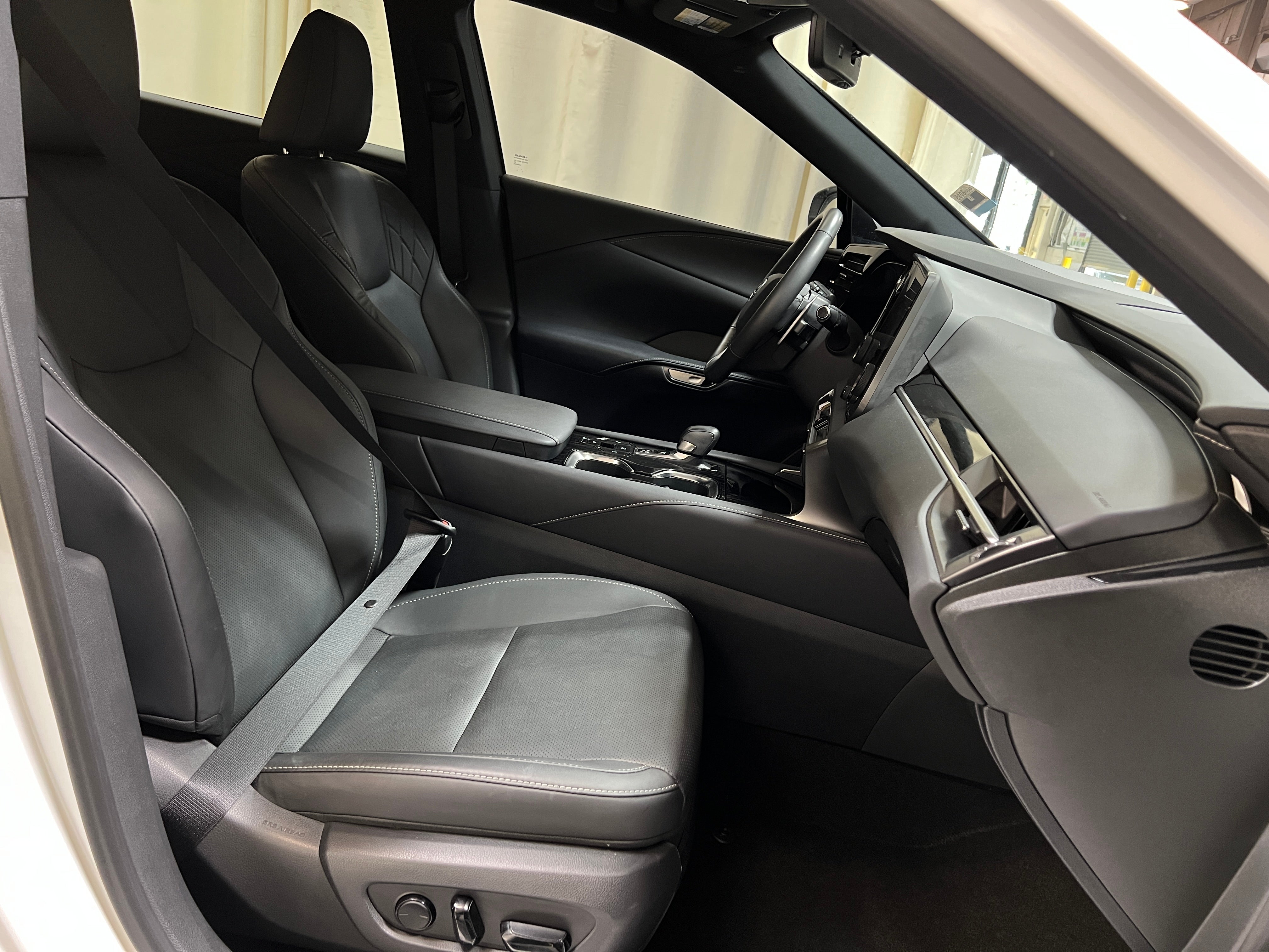 2024 Lexus RX 350 2