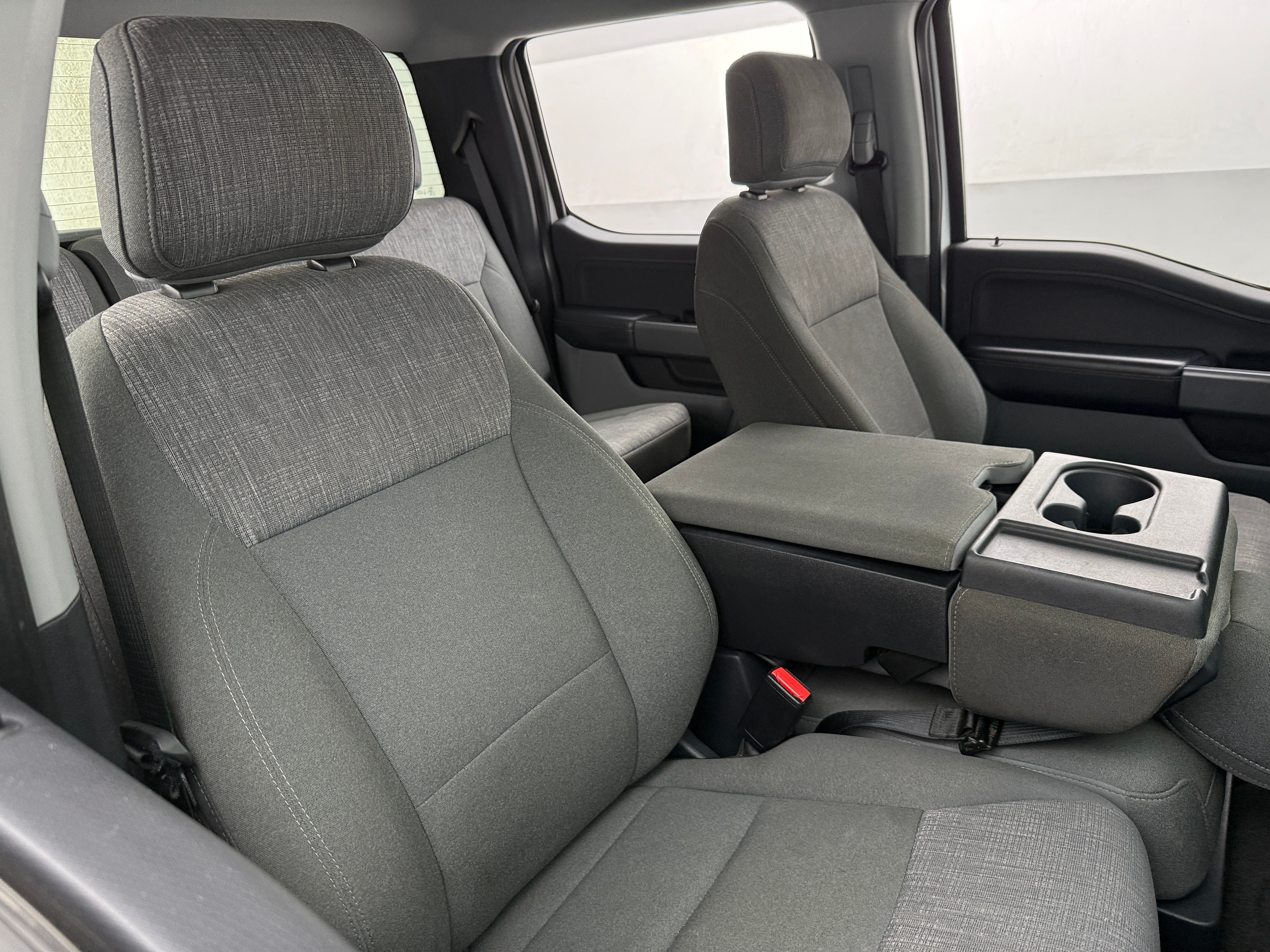 2021 Ford Econoline E-150 2