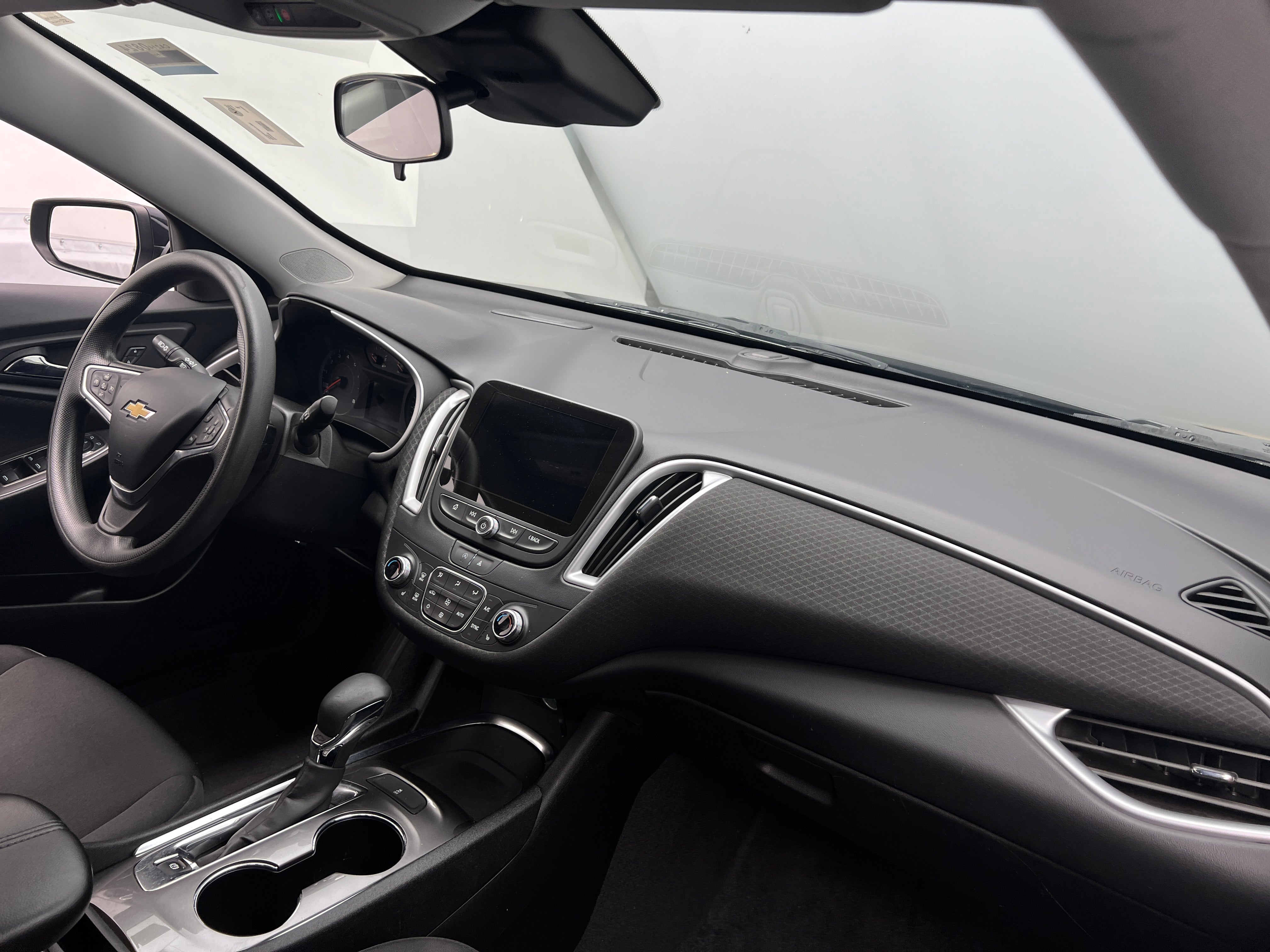 2023 Chevrolet Malibu LT 3