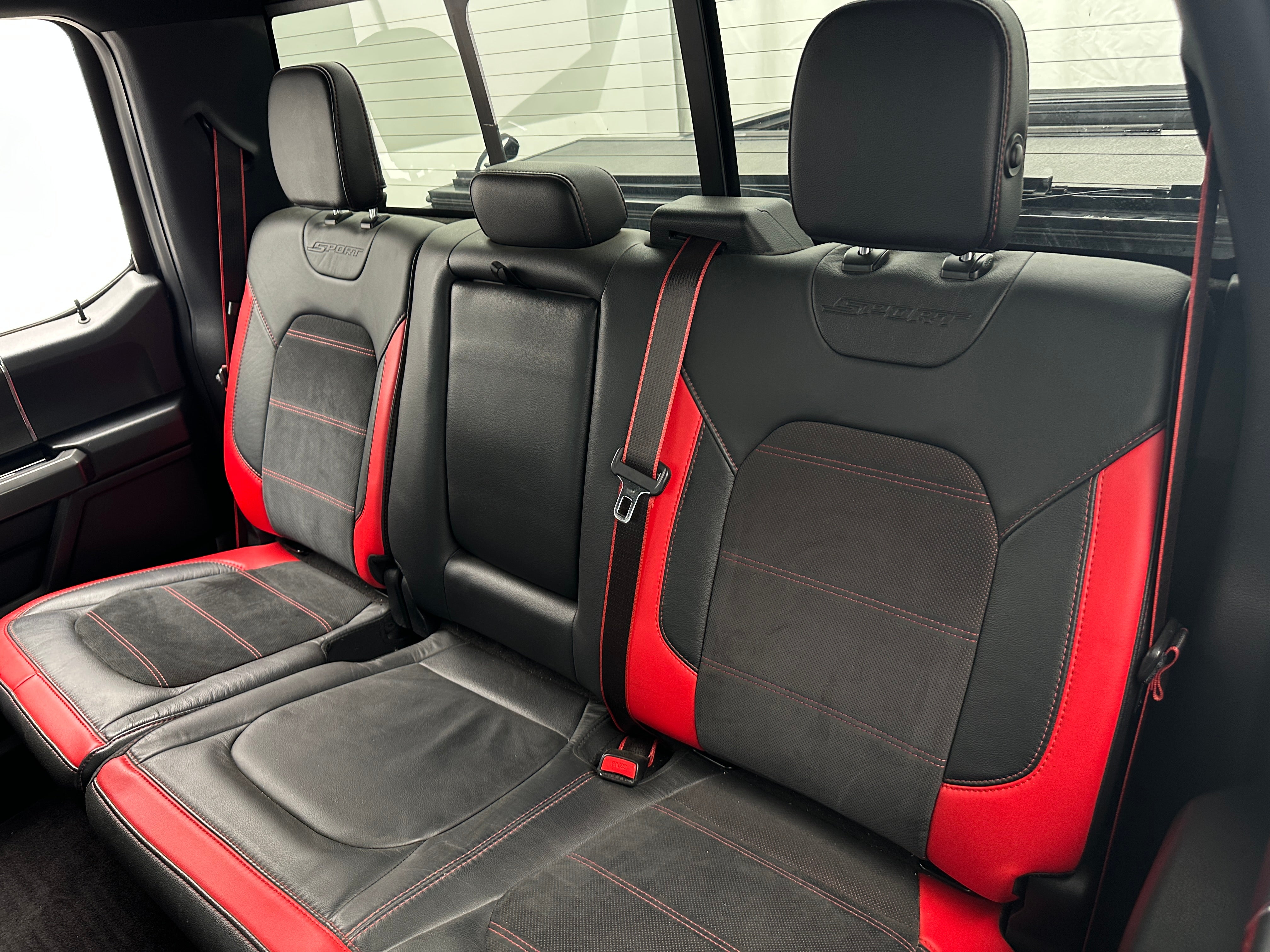 2017 Ford Econoline E-150 5