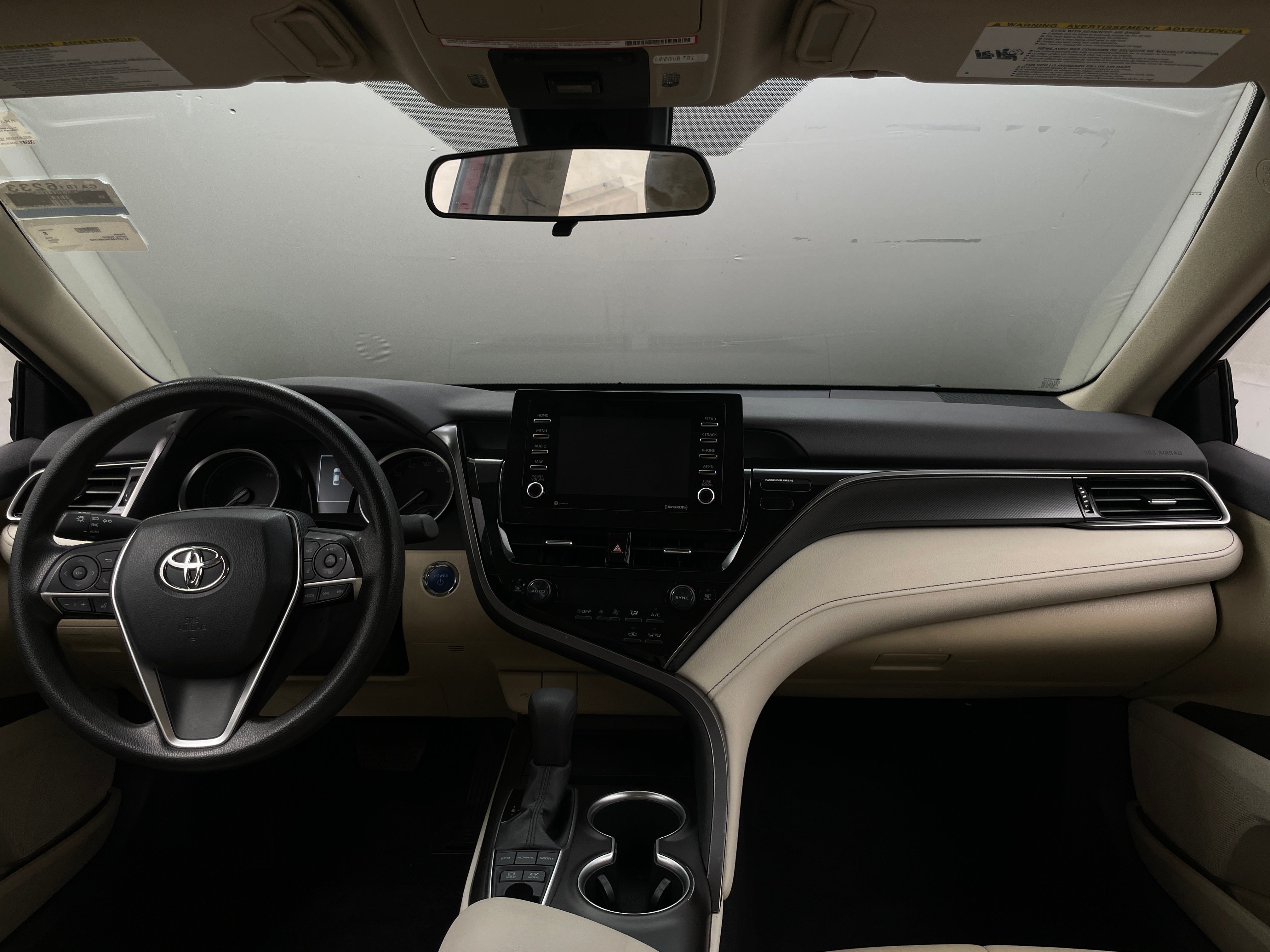 2022 Toyota Camry LE 3