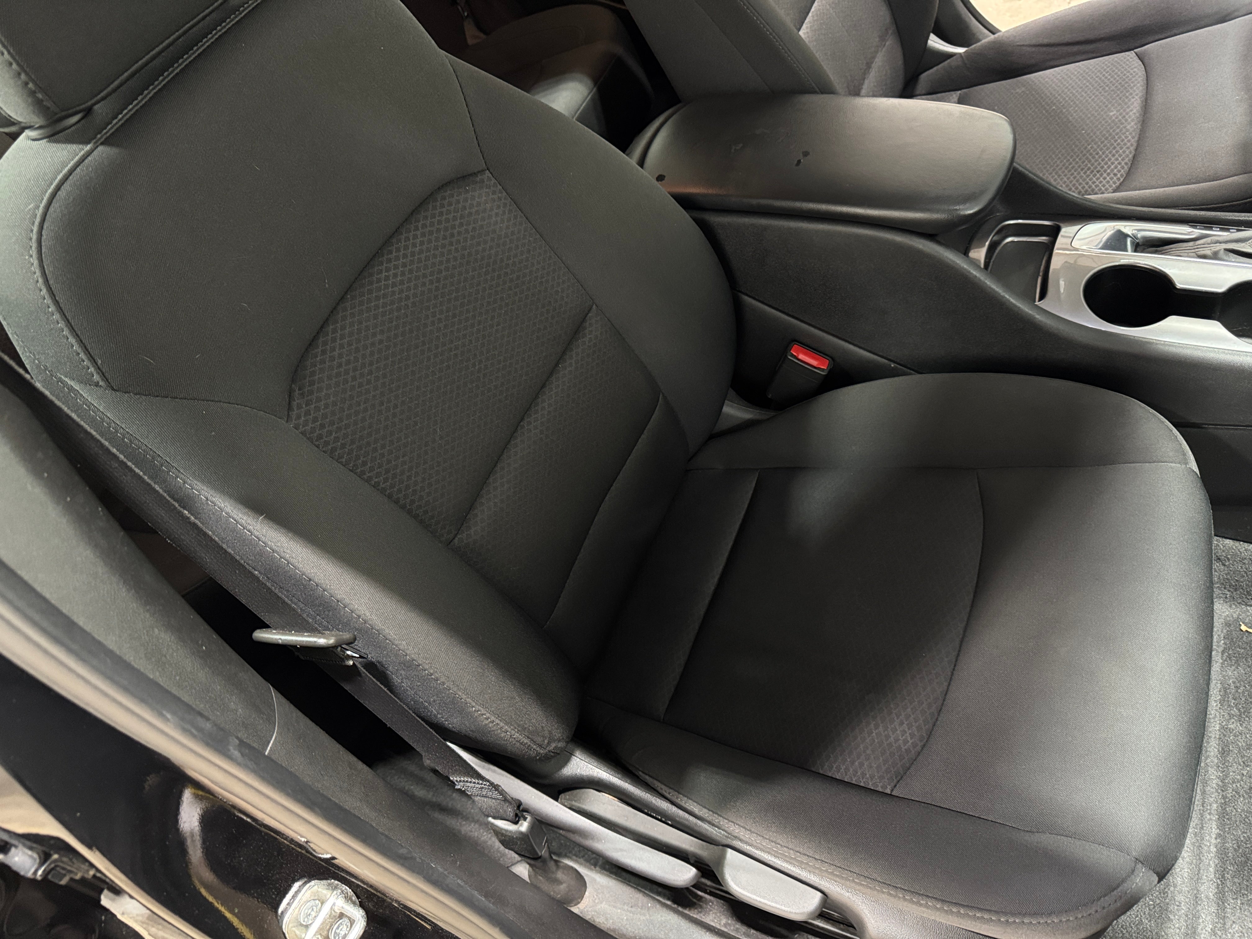 2020 Chevrolet Malibu LS 2