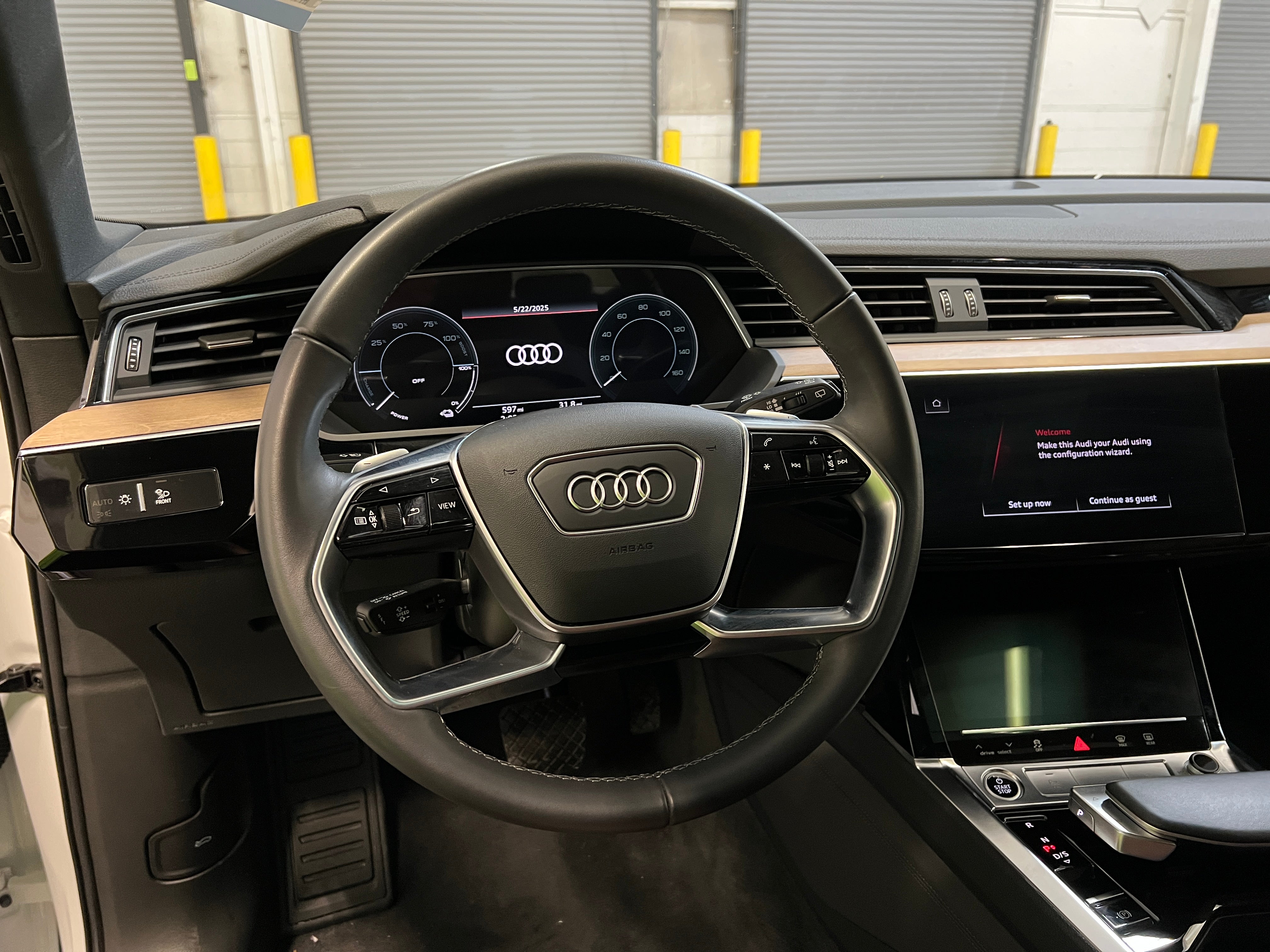 2024 Audi Q8 e-tron Premium Plus 4