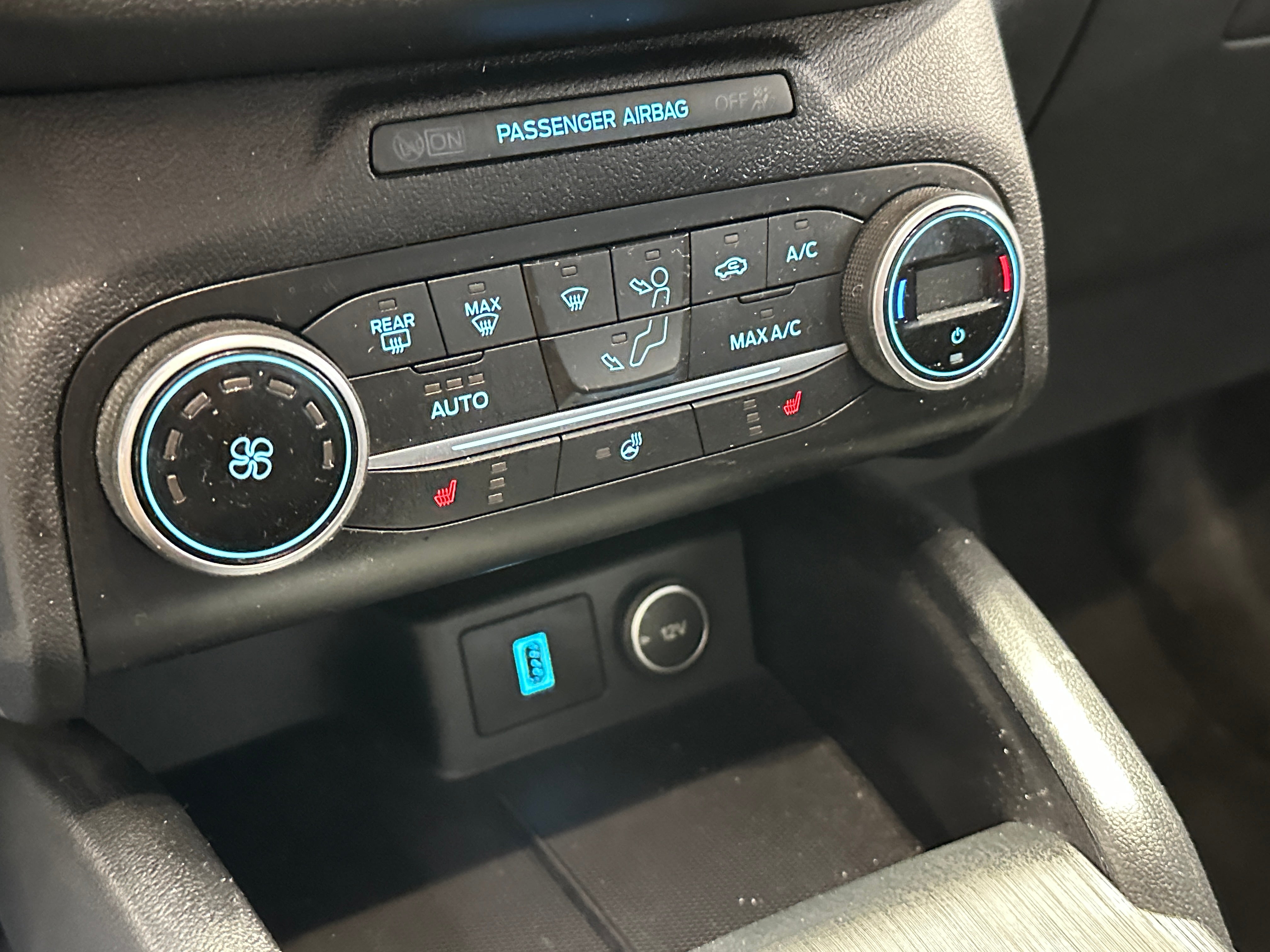 2020 Ford Escape SEL 3