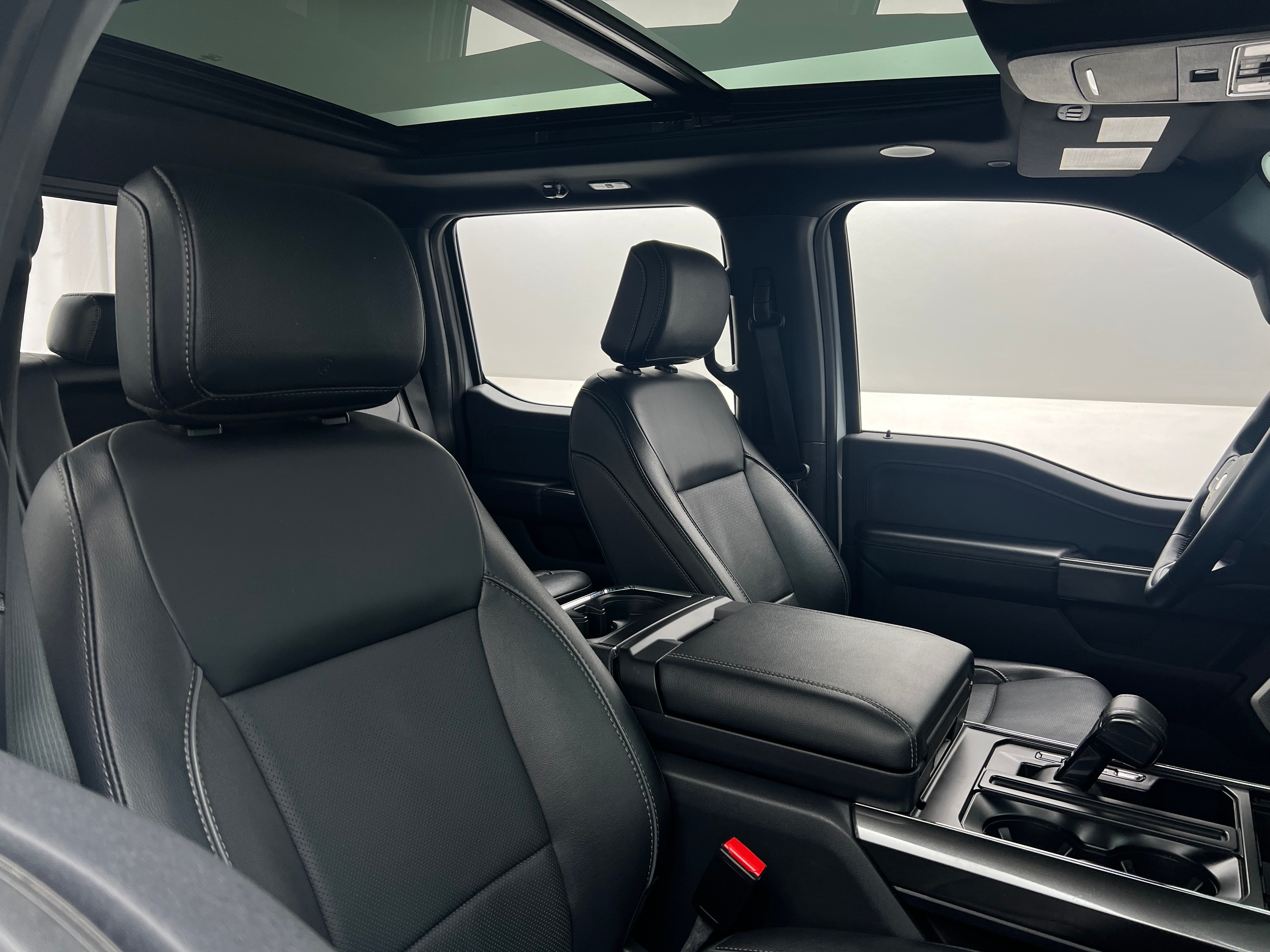 2023 Ford Econoline E-150 2