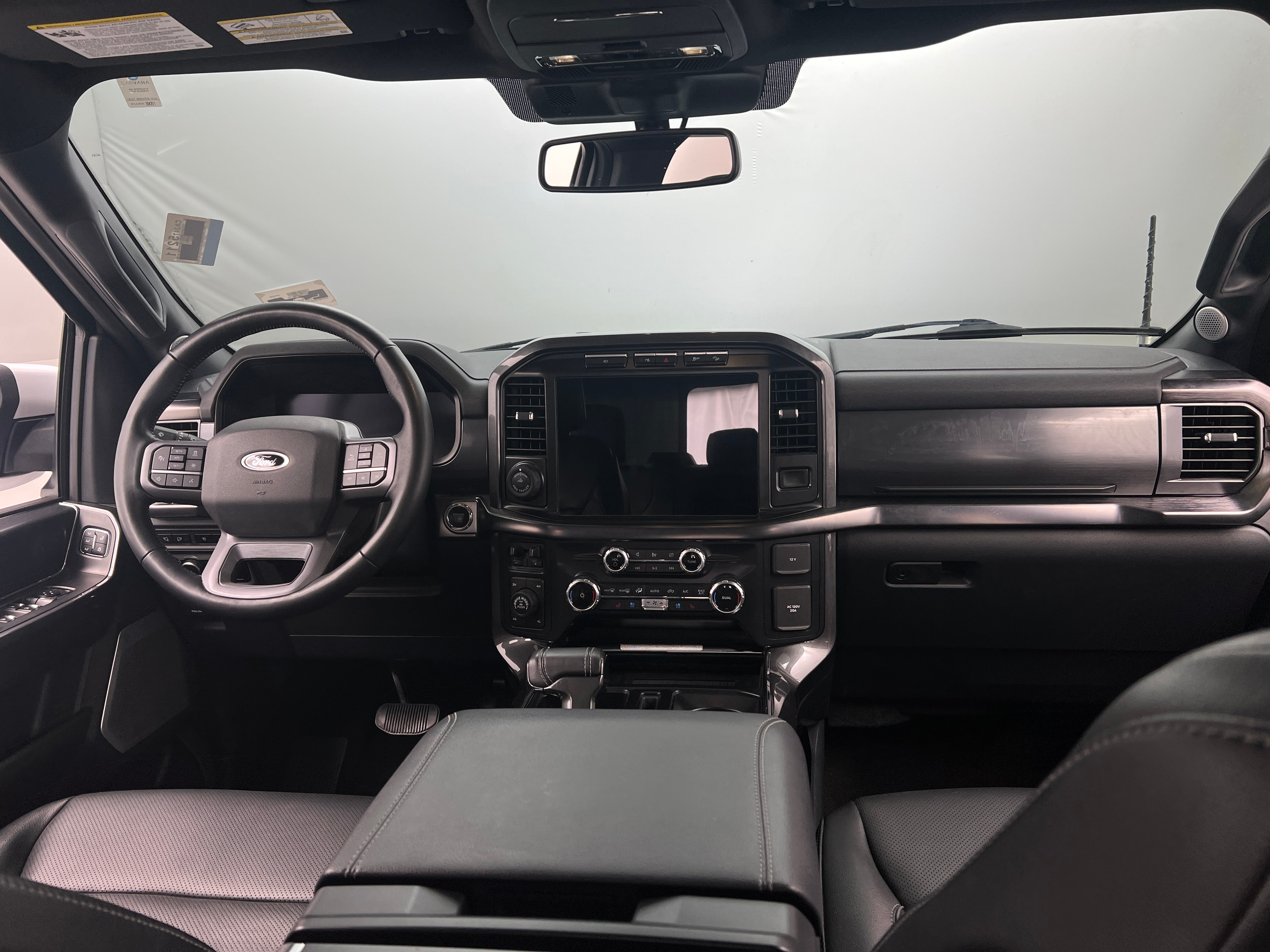 2023 Ford Econoline E-150 3